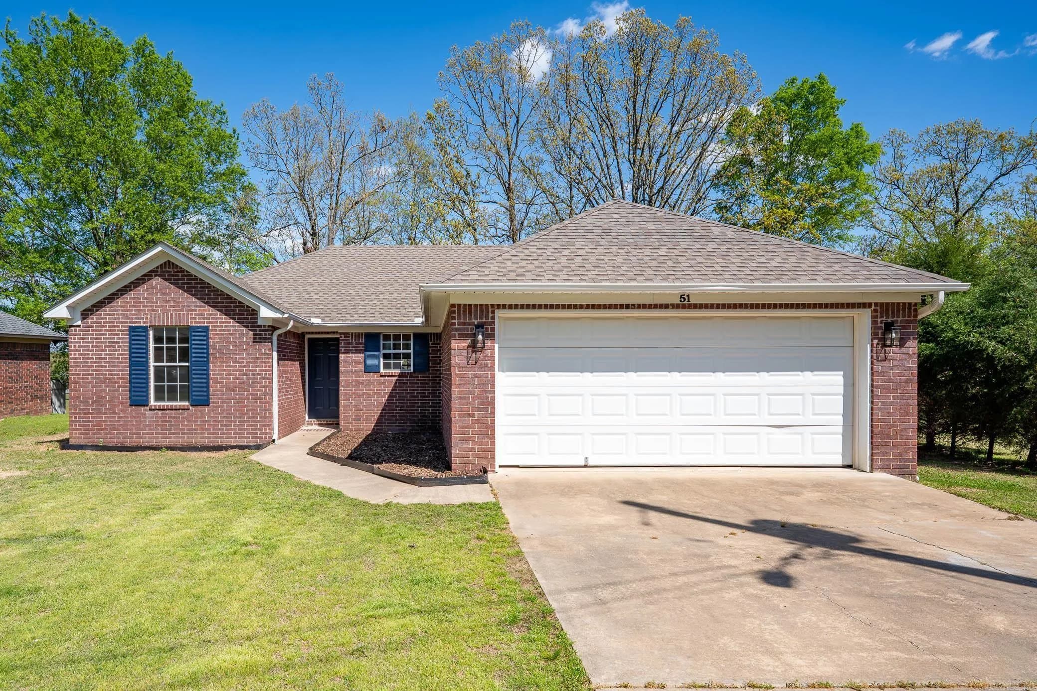 Property at 51  Weston circle - Image 3