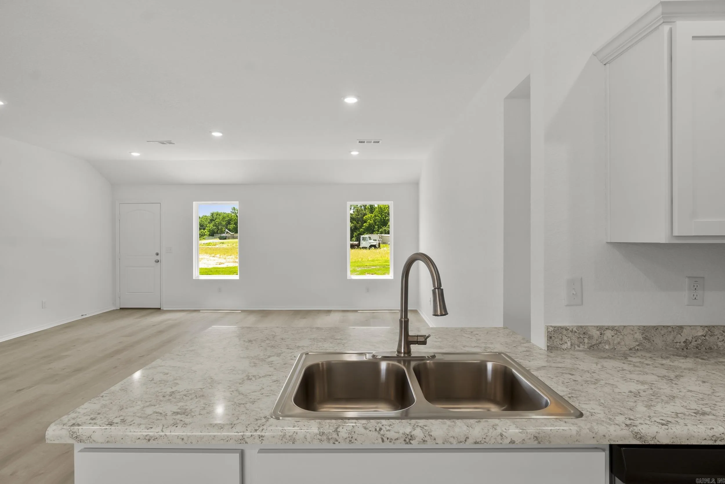 Property at 18  Sig  Phase 6 Lot 5 Bl - Image 11