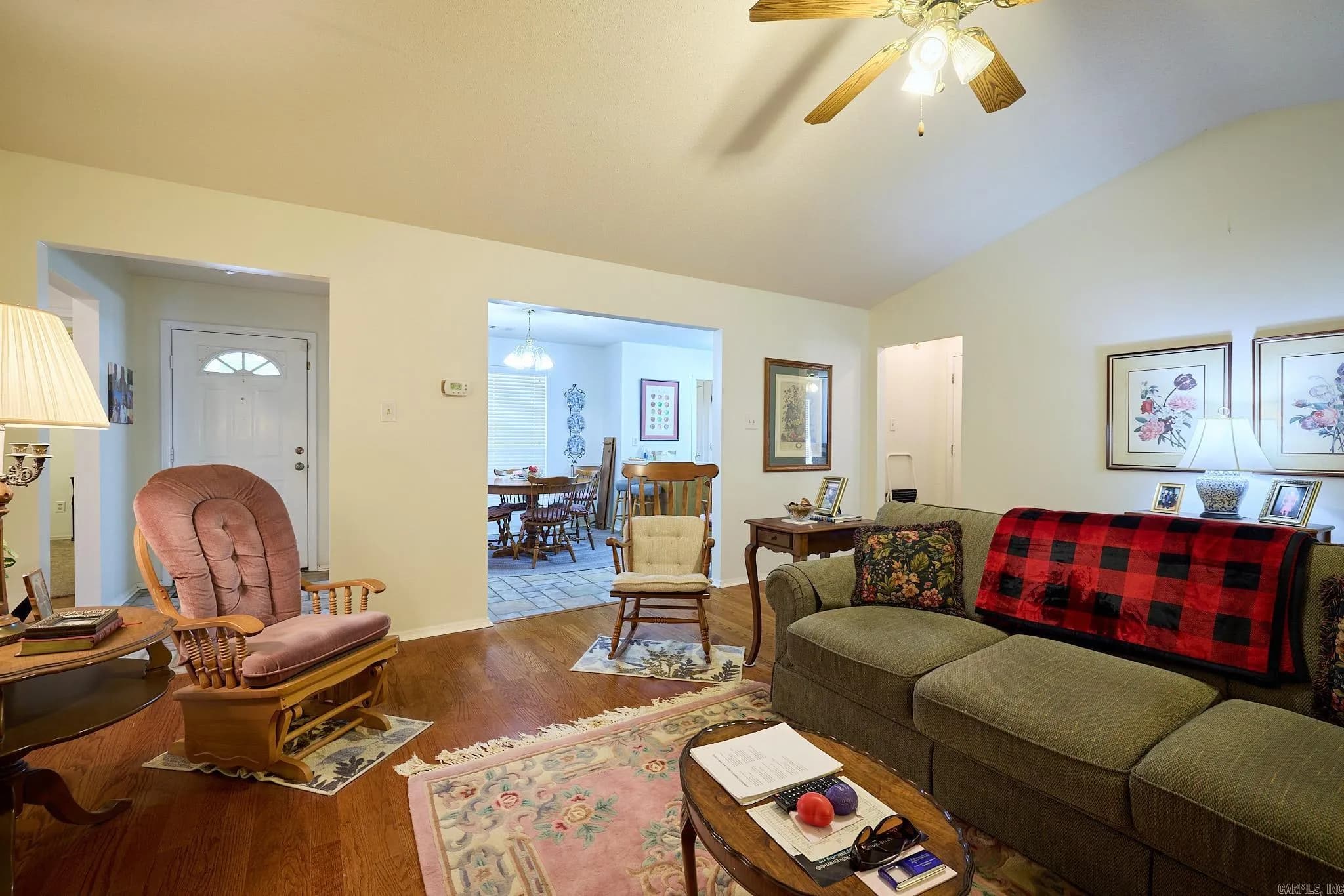 Property at 914  Amy circle - Image 4