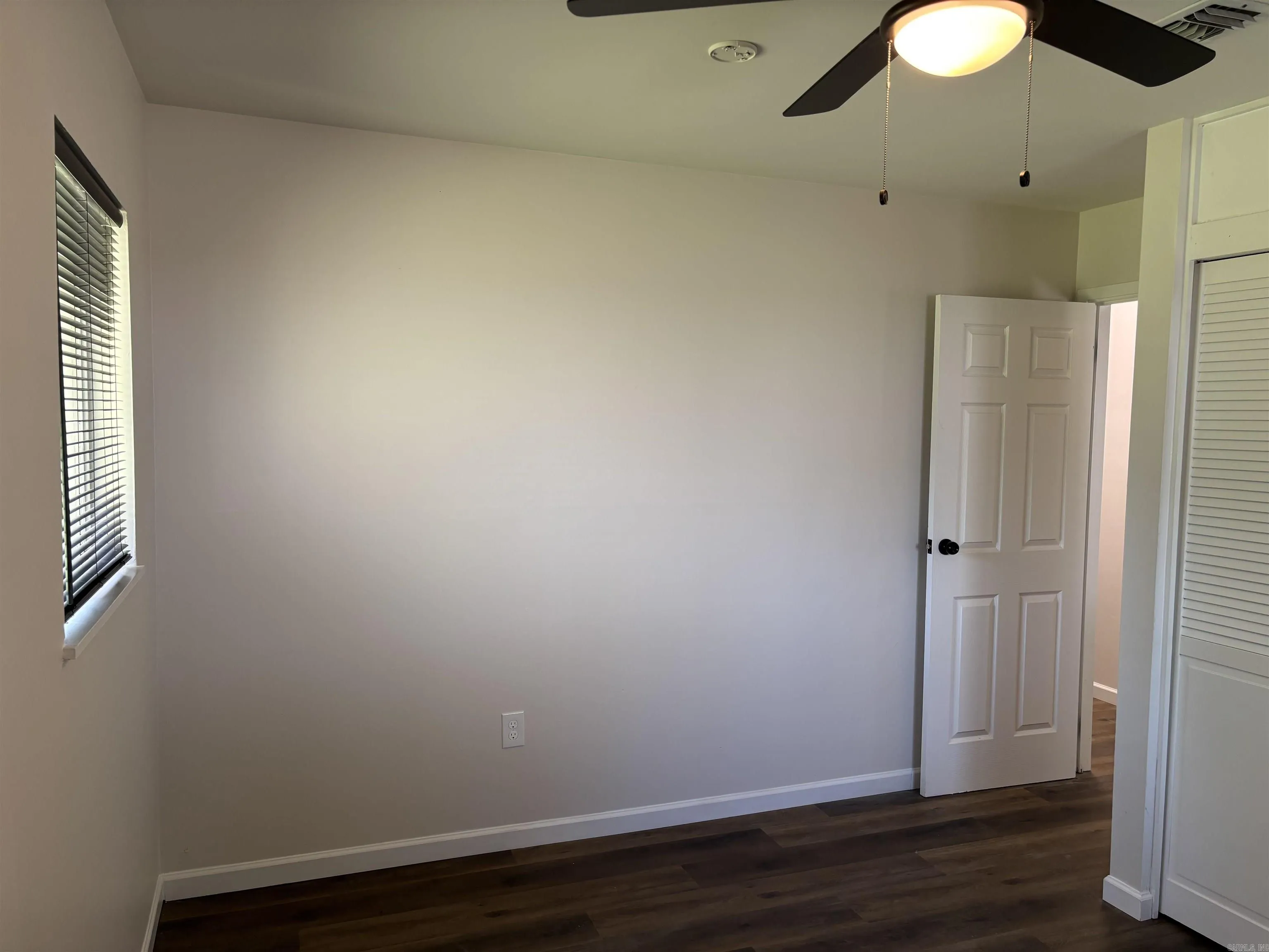 Property at 2105  Arkansas ave. - Image 11