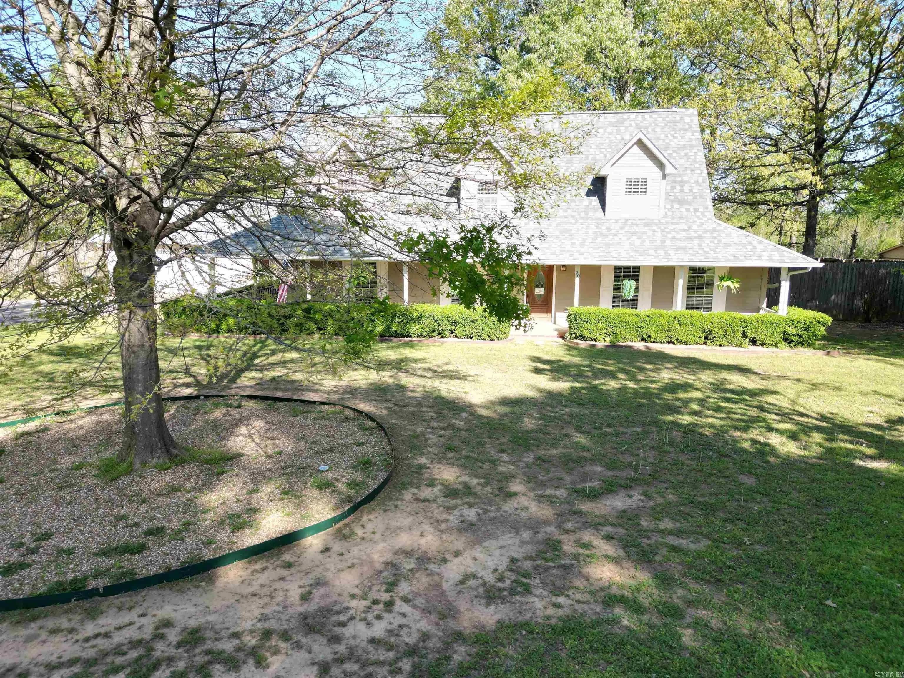 Property at 20  Mockingbird - Image 39