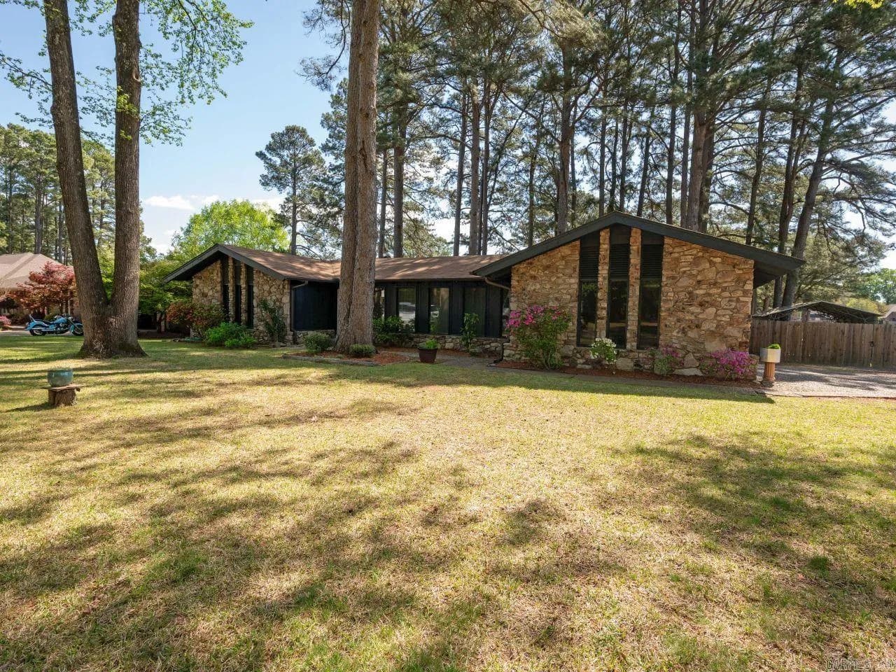 Property at 2712  Gray fox - Image 2