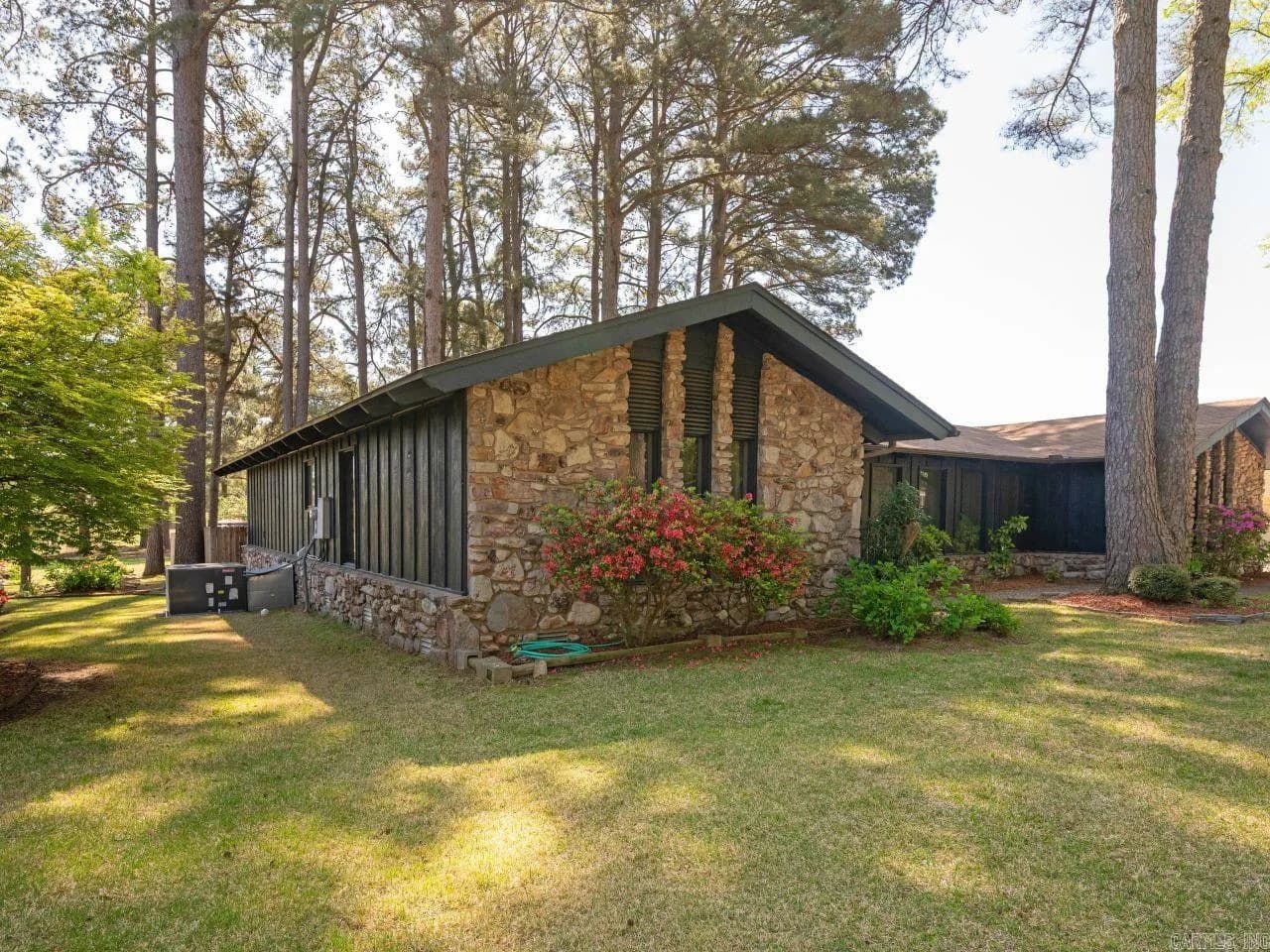Property at 2712  Gray fox - Image 4