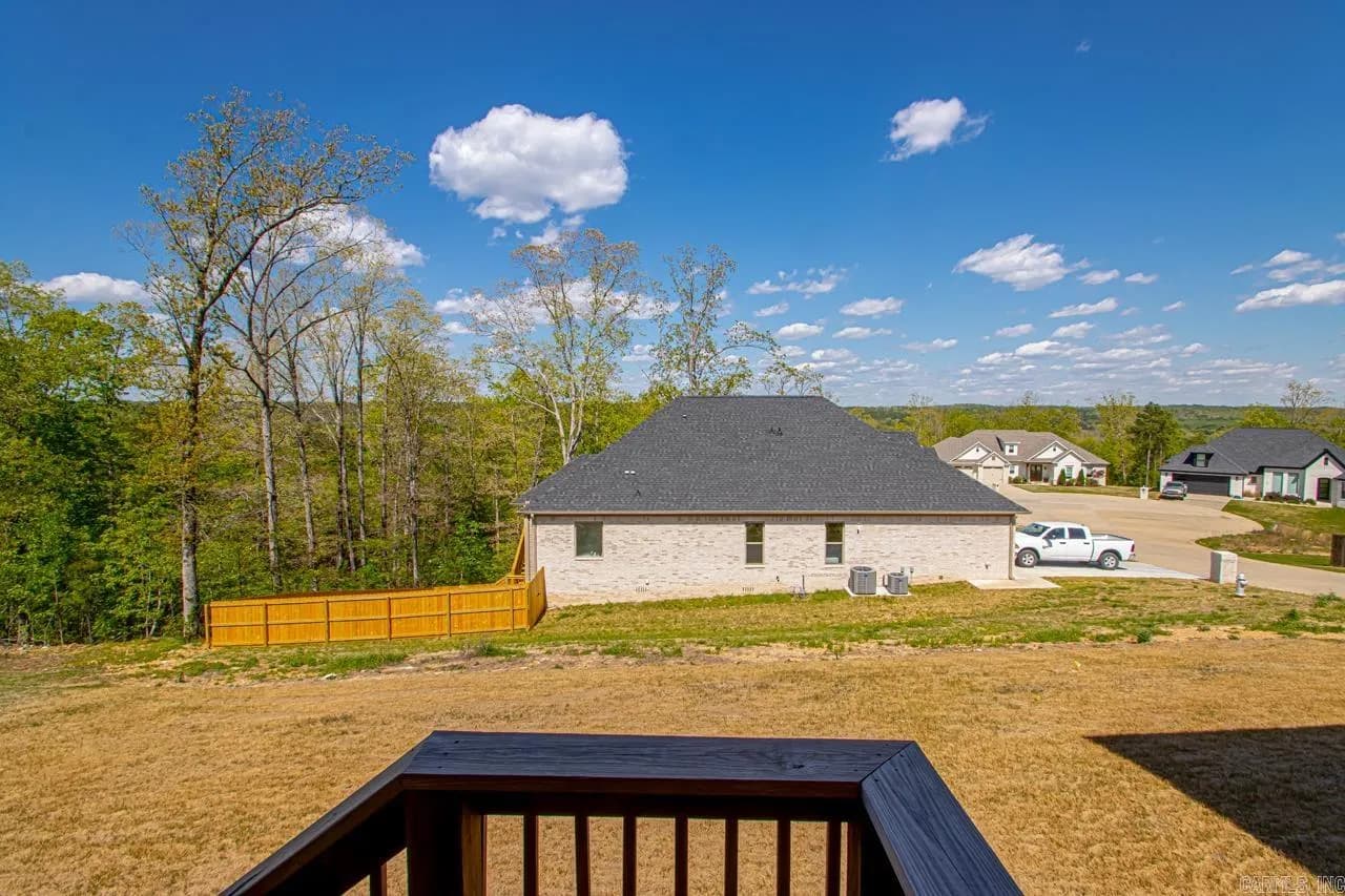 Property at 3016  Burleigh - Image 34