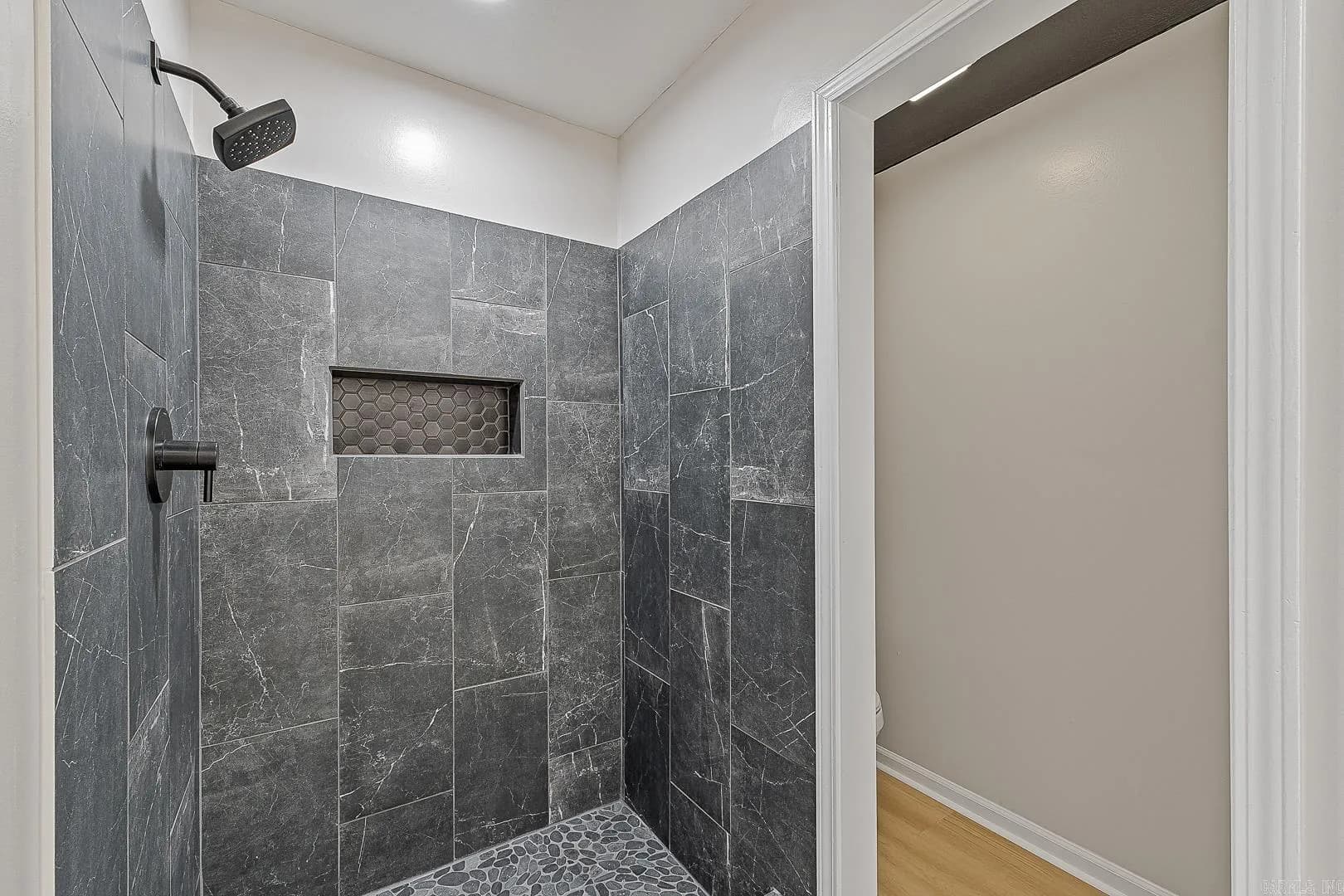 Property at 105  Lancaster st - Image 24