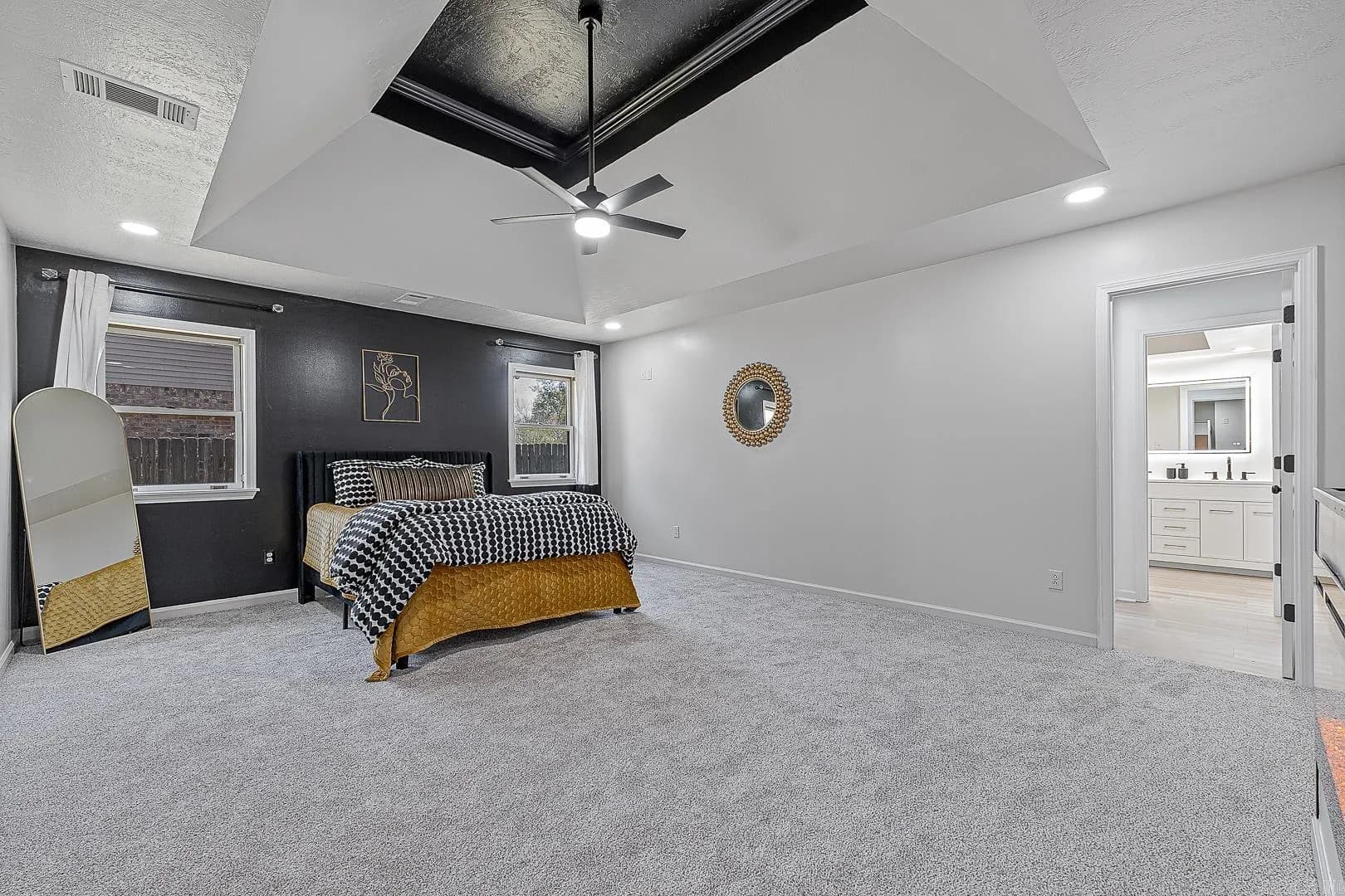 Property at 105  Lancaster st - Image 18