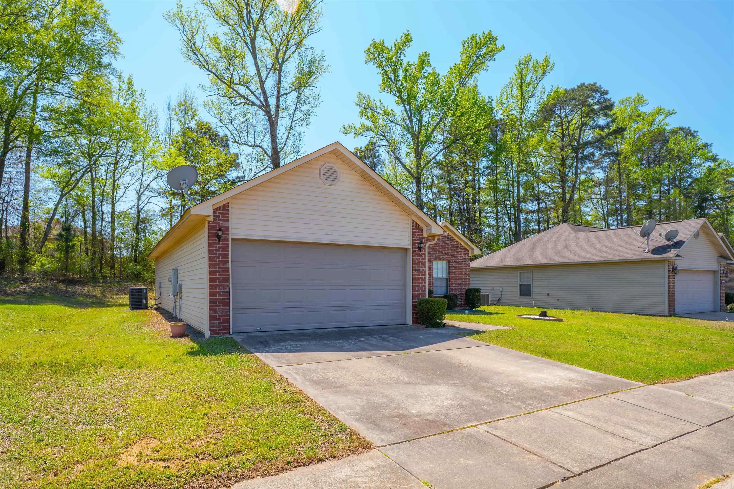 Property at 14051  Magnolia glen - Image 32