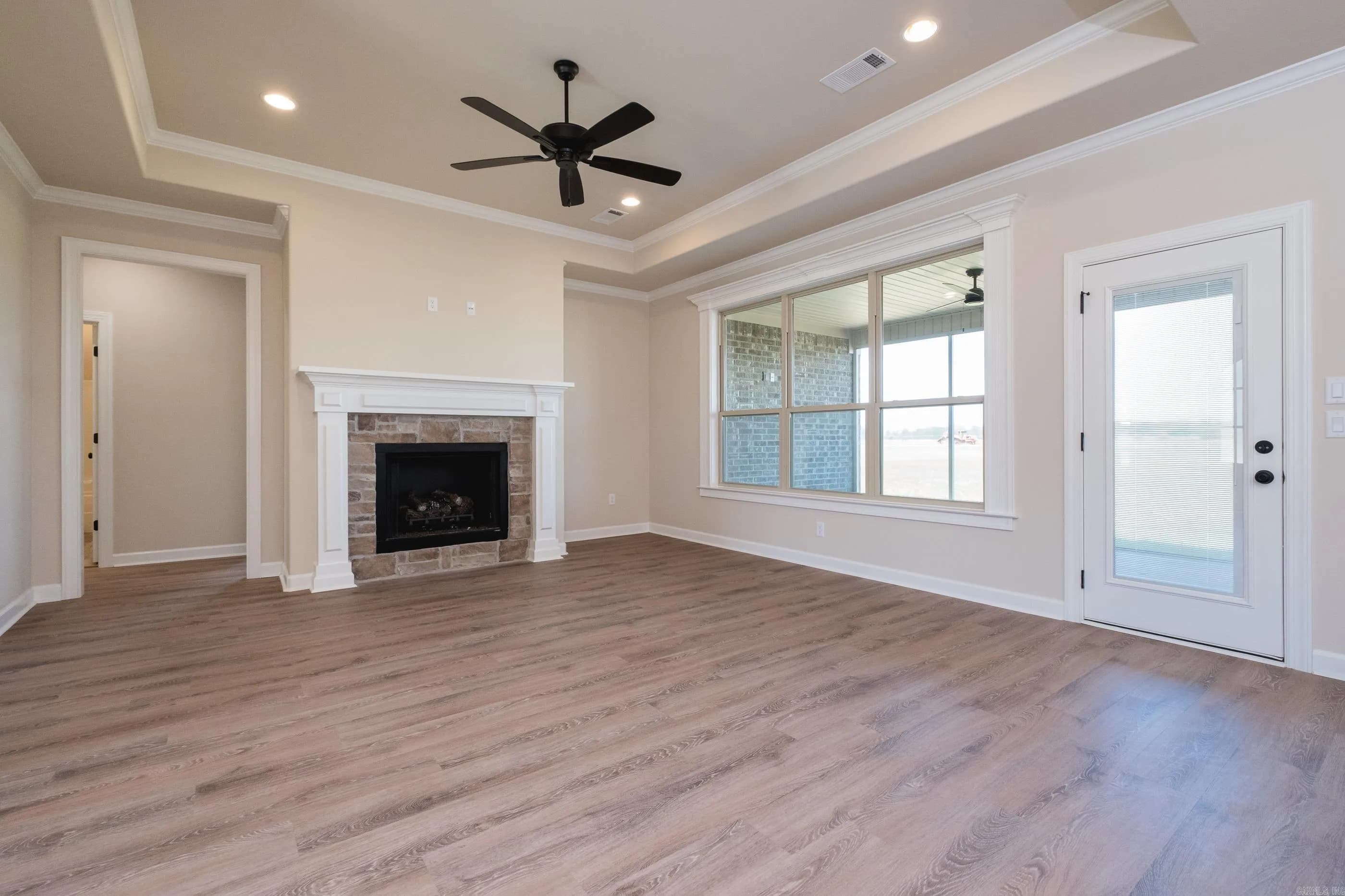 Property at 13558  Smarty jones - Image 13