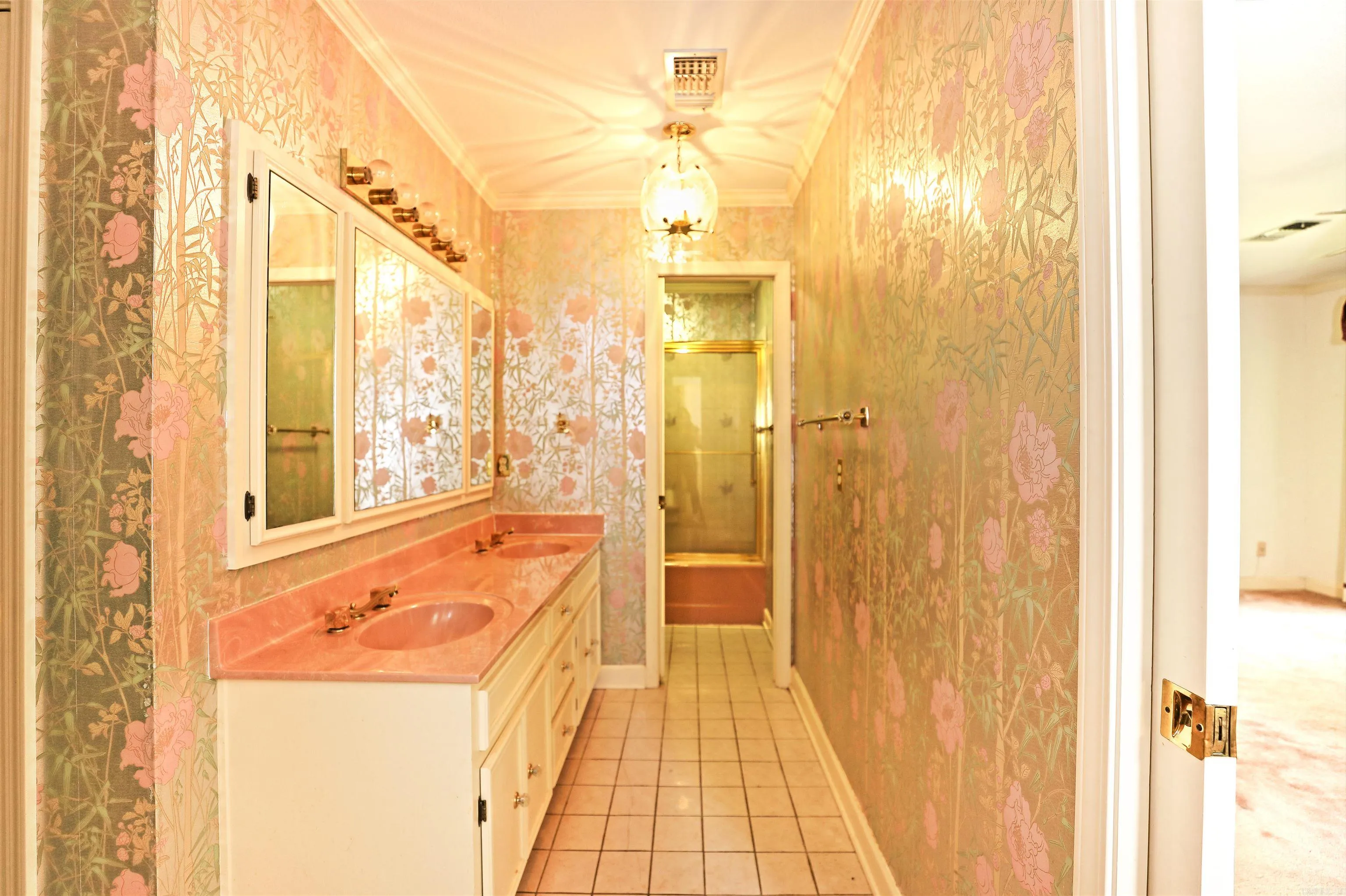 Property at 3716 S Privatewood - Image 26