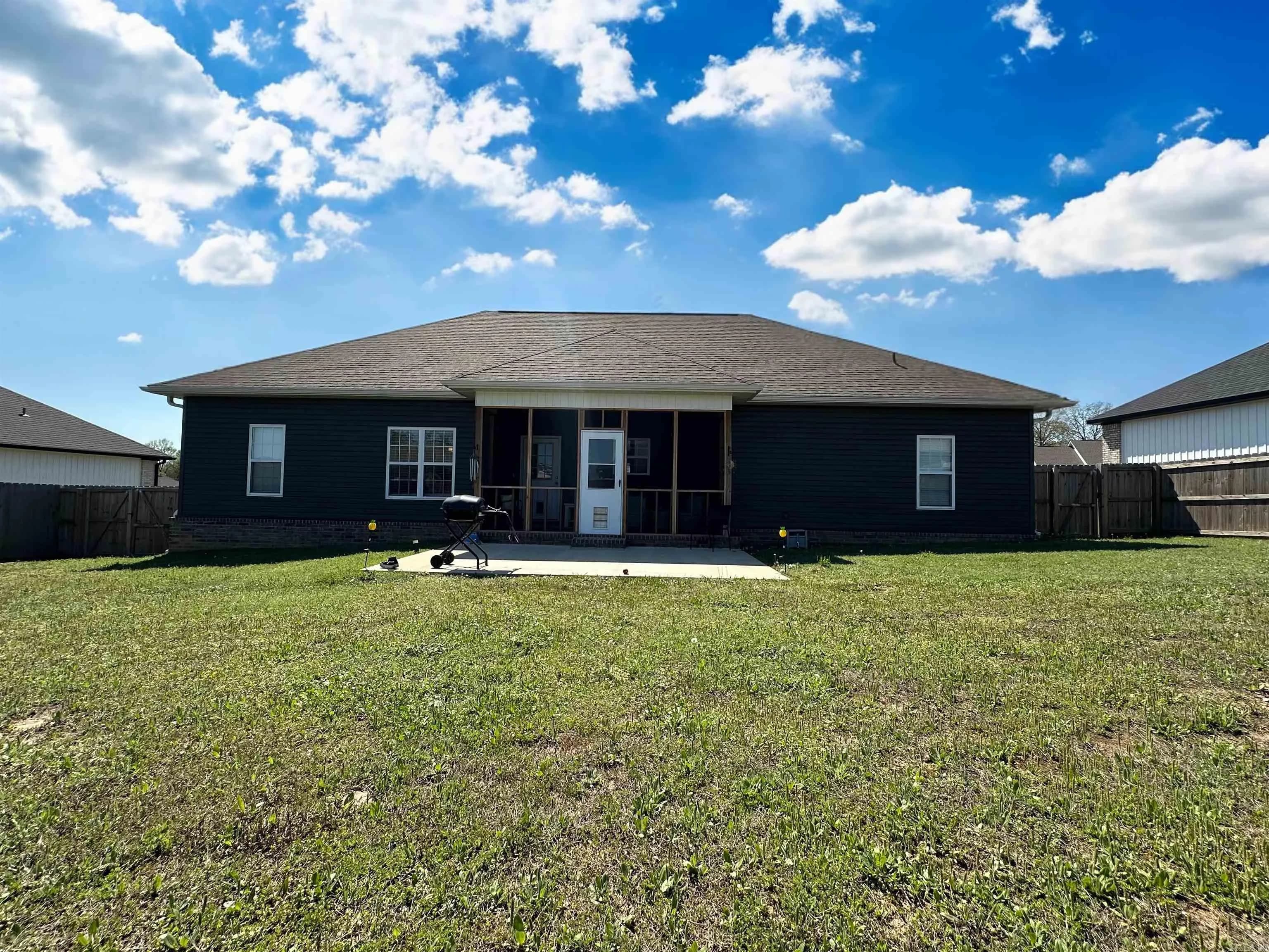 Property at 130  Sarah grace - Image 25