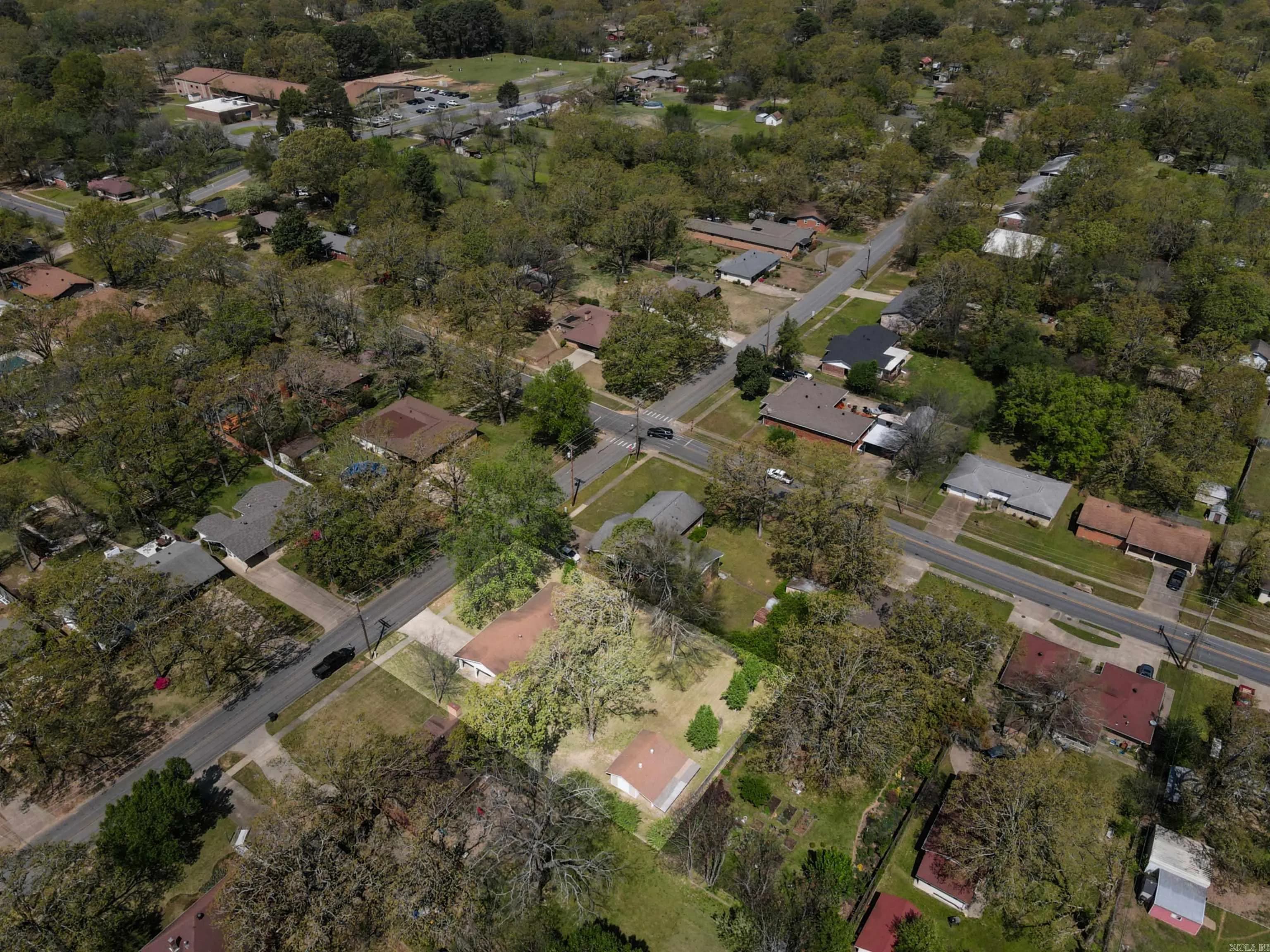 Property at 504 S Claremont - Image 45