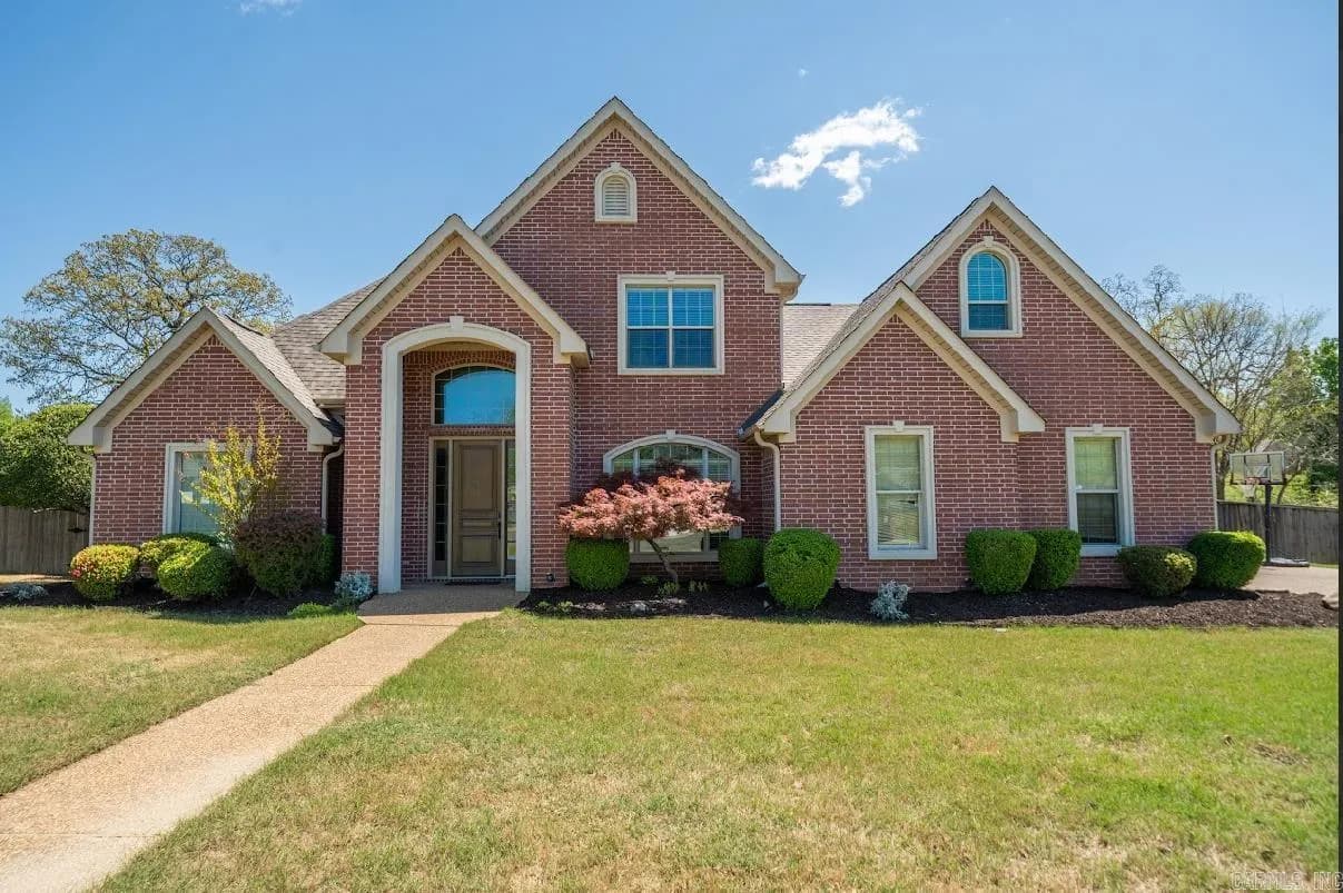 Property at 117  Summer dog - Image 1