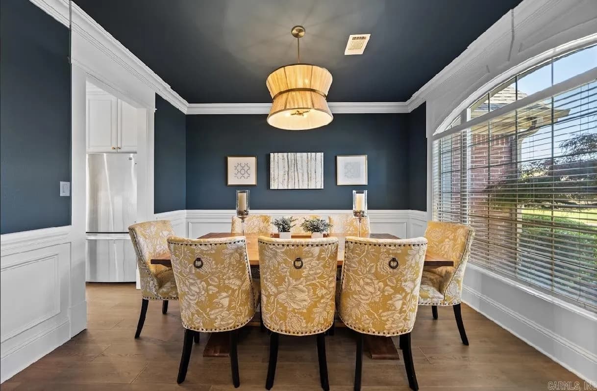Property at 117  Summer dog - Image 19
