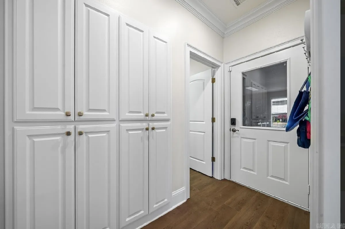 Property at 117  Summer dog - Image 41