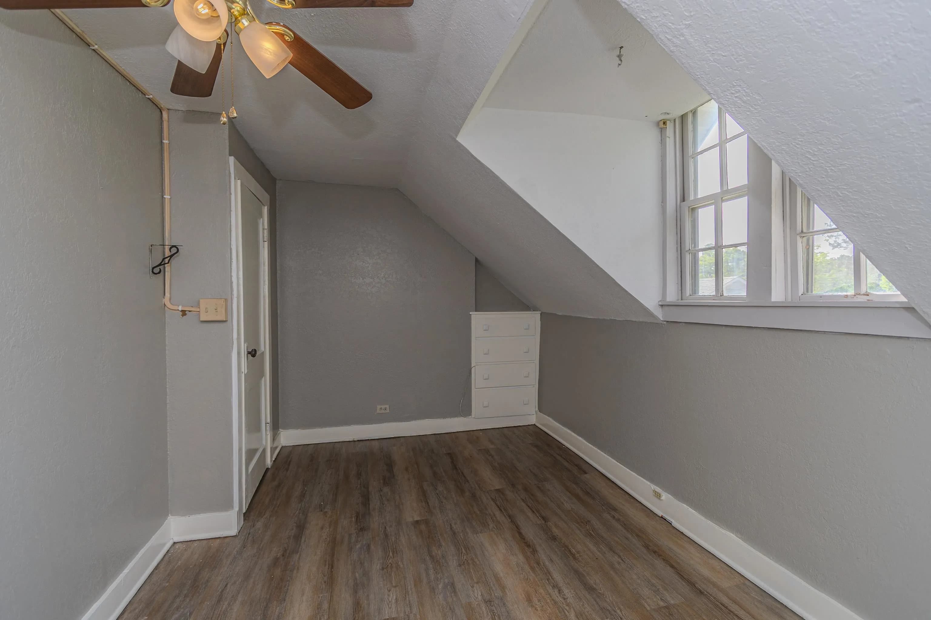 Property at 1007 W Mueller - Image 20