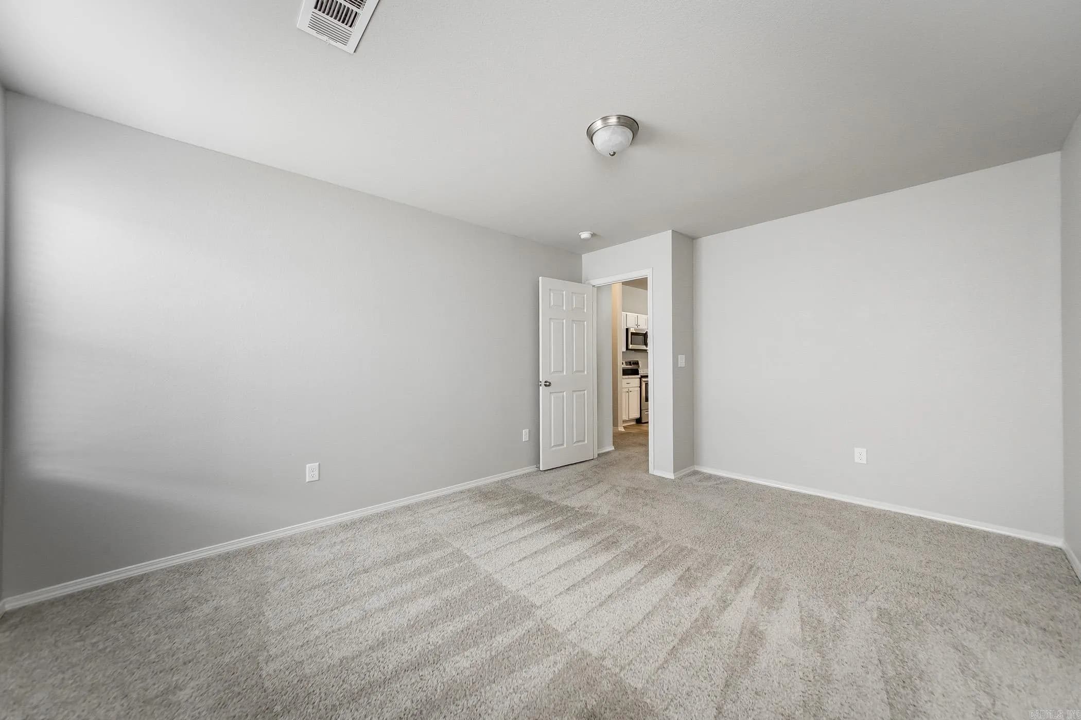 Property at 32  Laney - Image 27