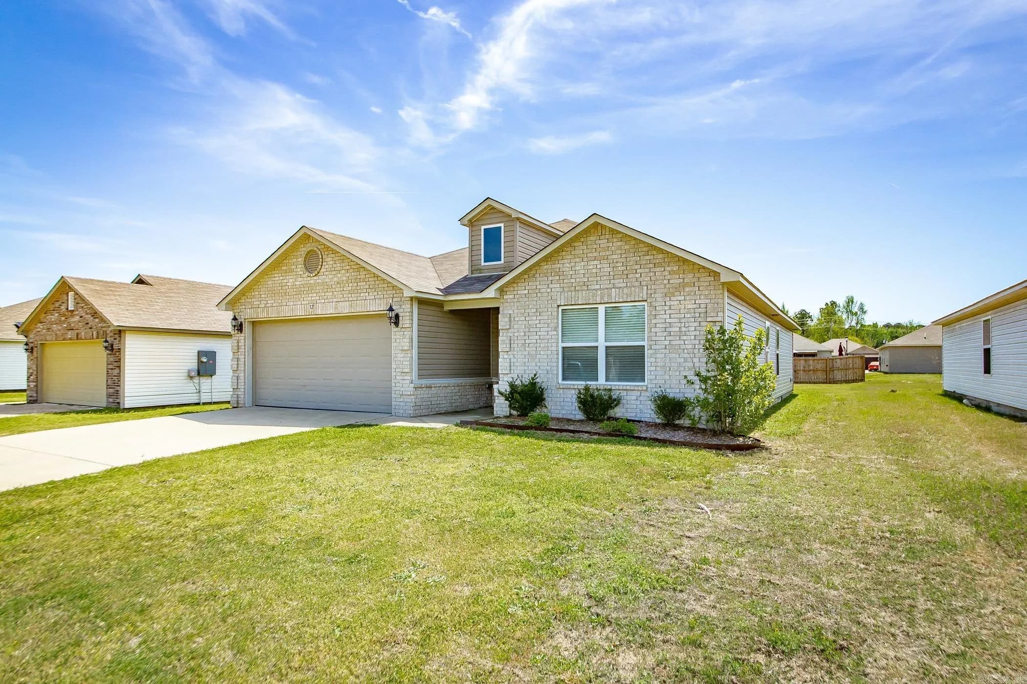 Property at 32  Laney - Image 4