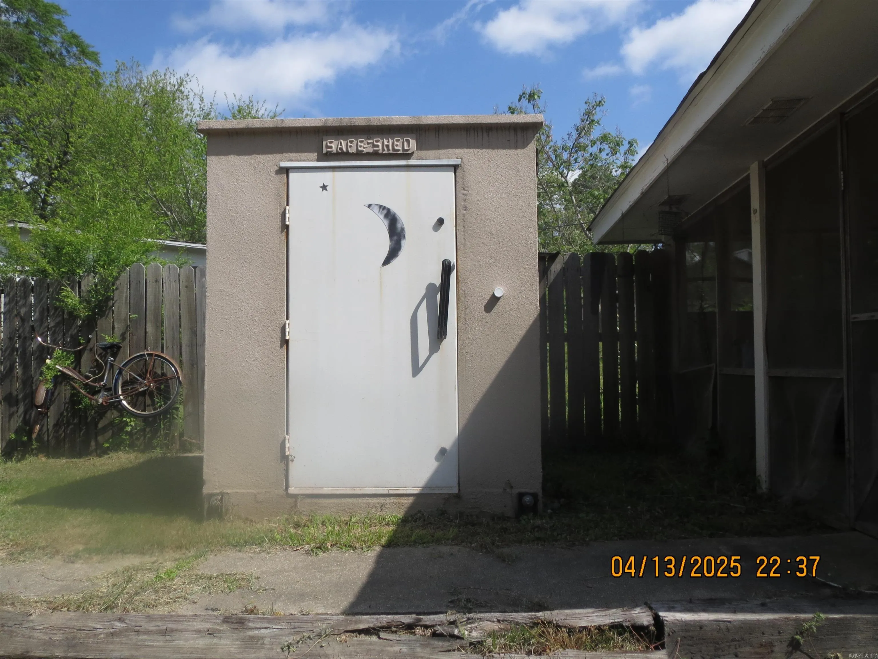 Property at 609 E Central - Image 7