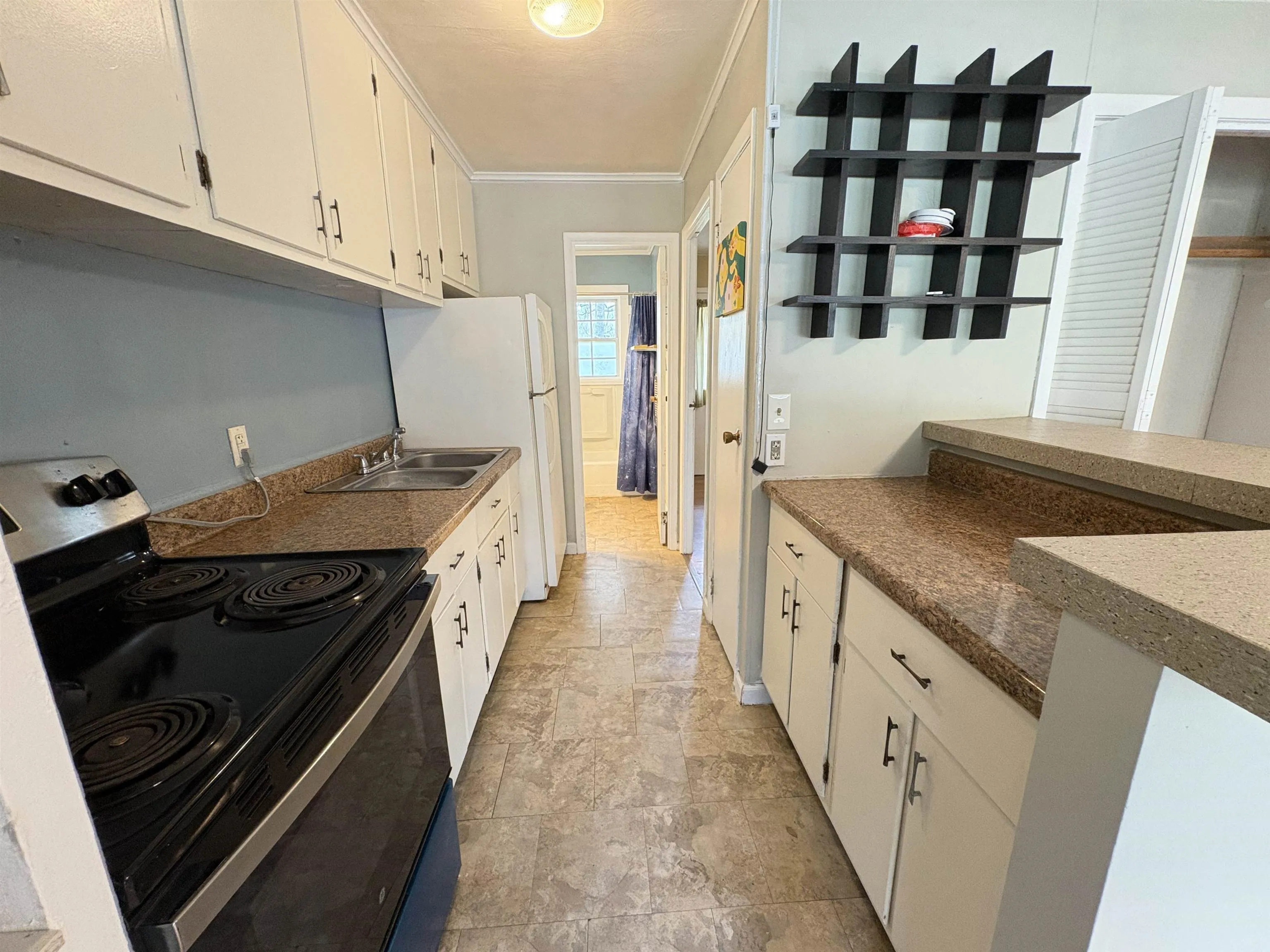 Property at 1116  Clark - Image 10