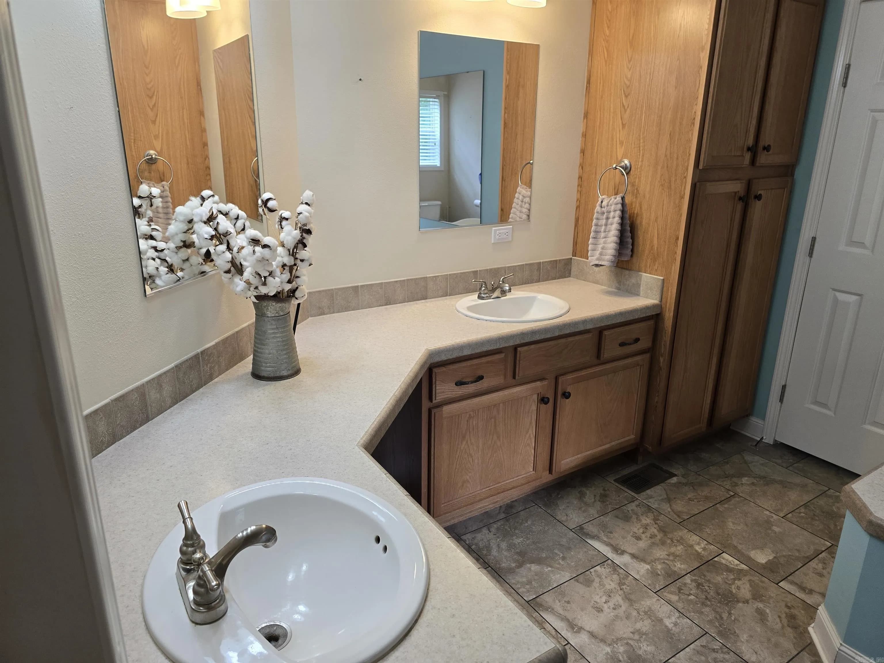Property at 6212  Hwy 263 - Image 36