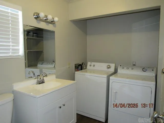 Property at 2607  Meadowlake road - Image 7