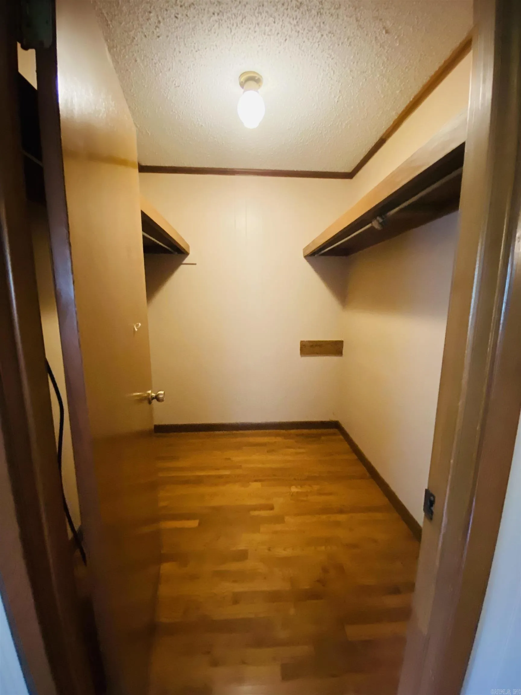 Property at 817  Waco st - Image 16