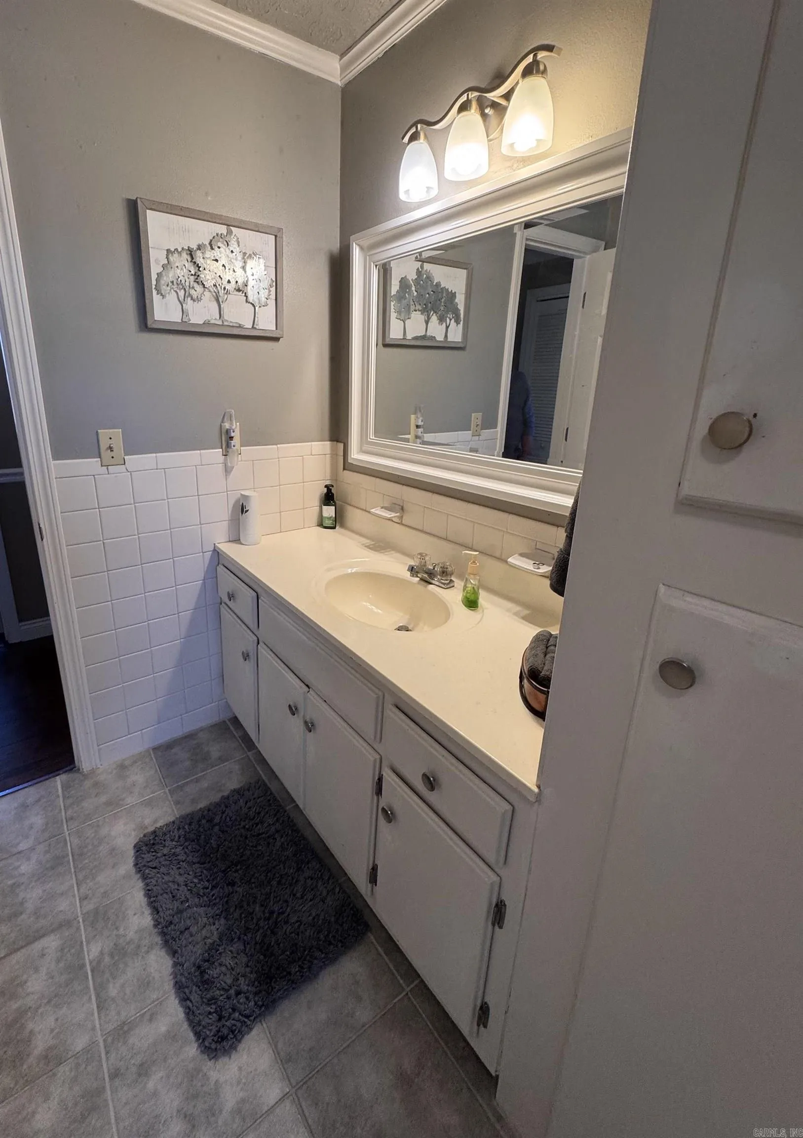 Property at 148  Meadow brook - Image 18