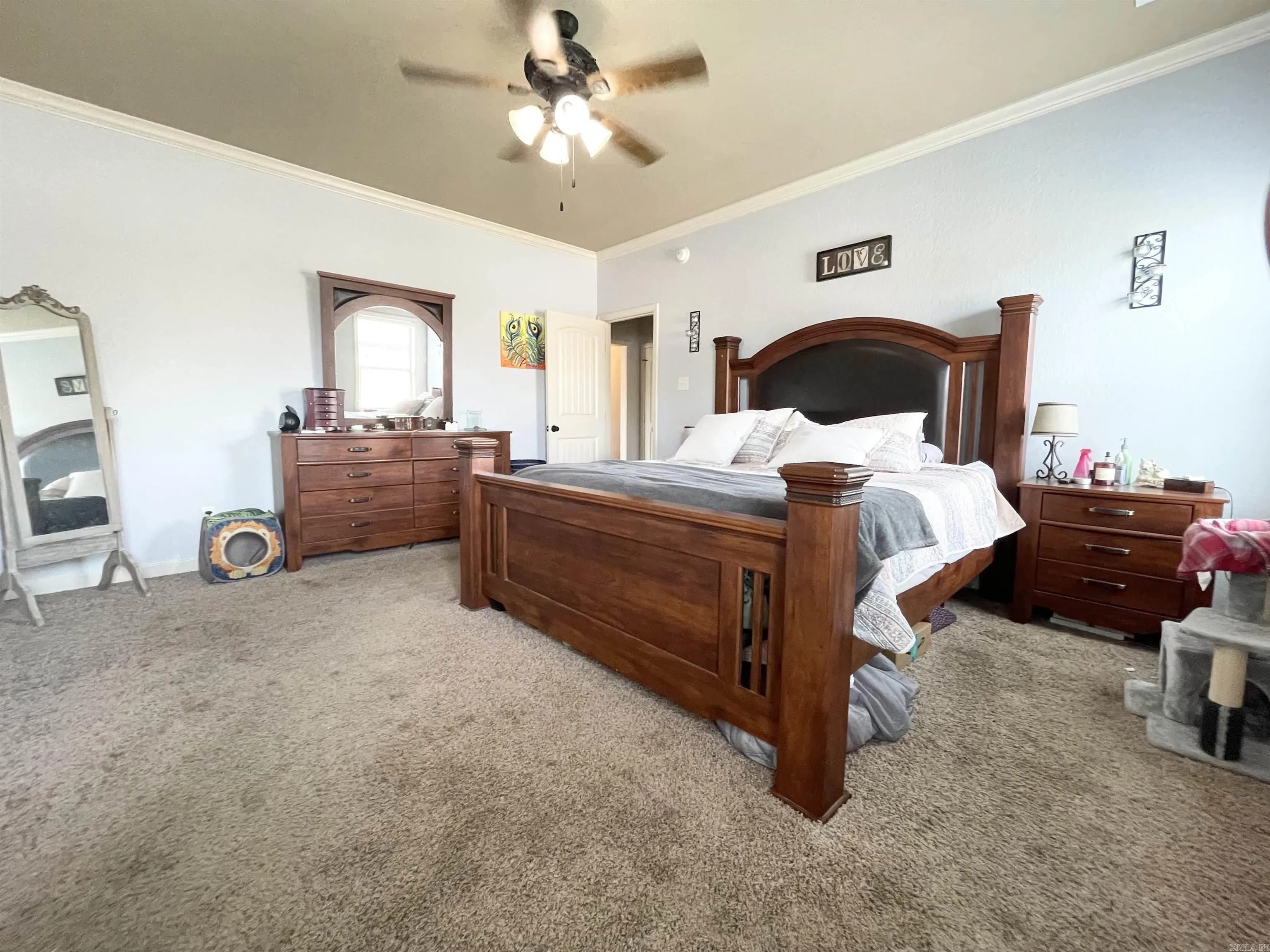 Property at 732  Mango - Image 23