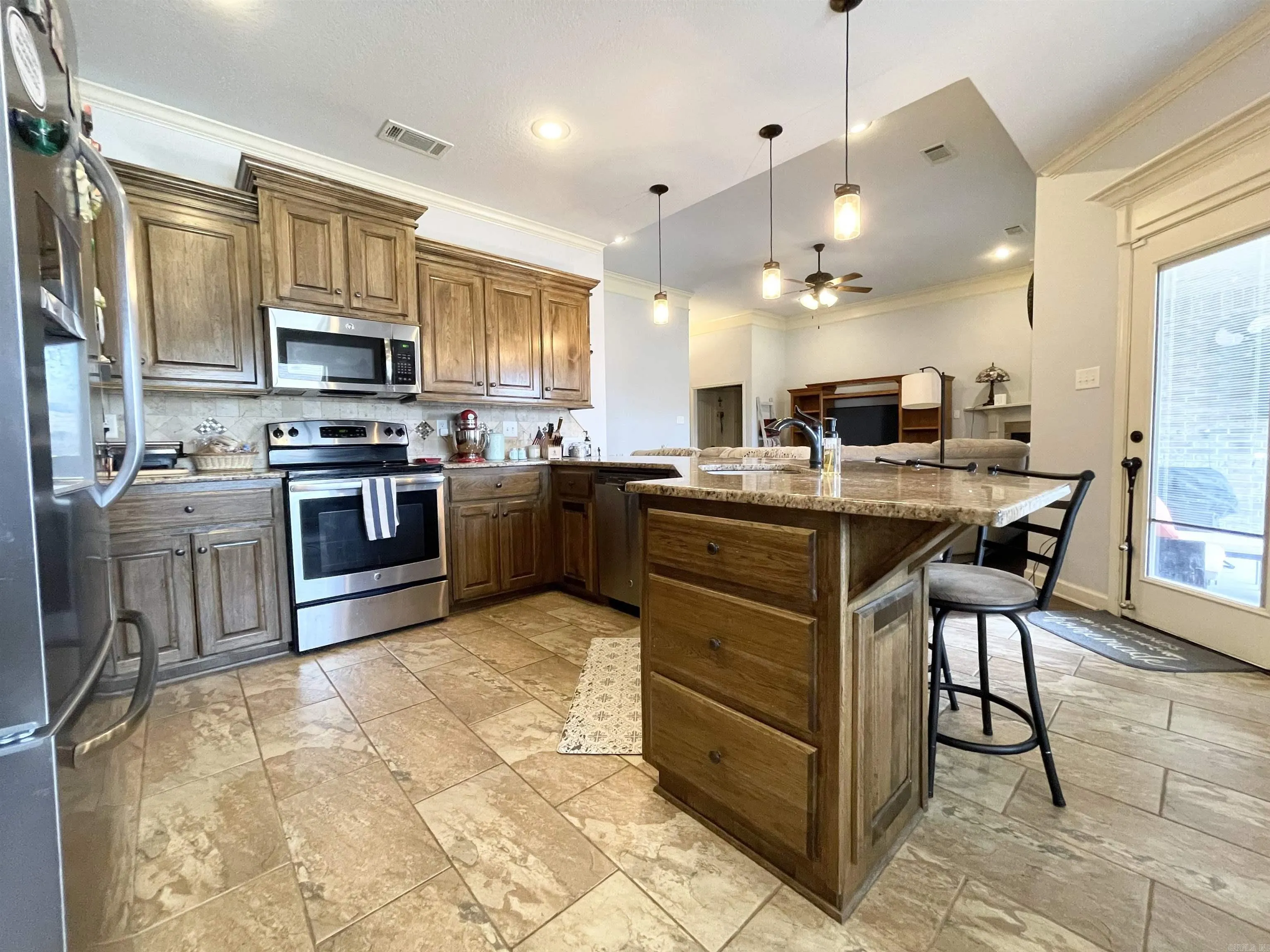 Property at 732  Mango - Image 7