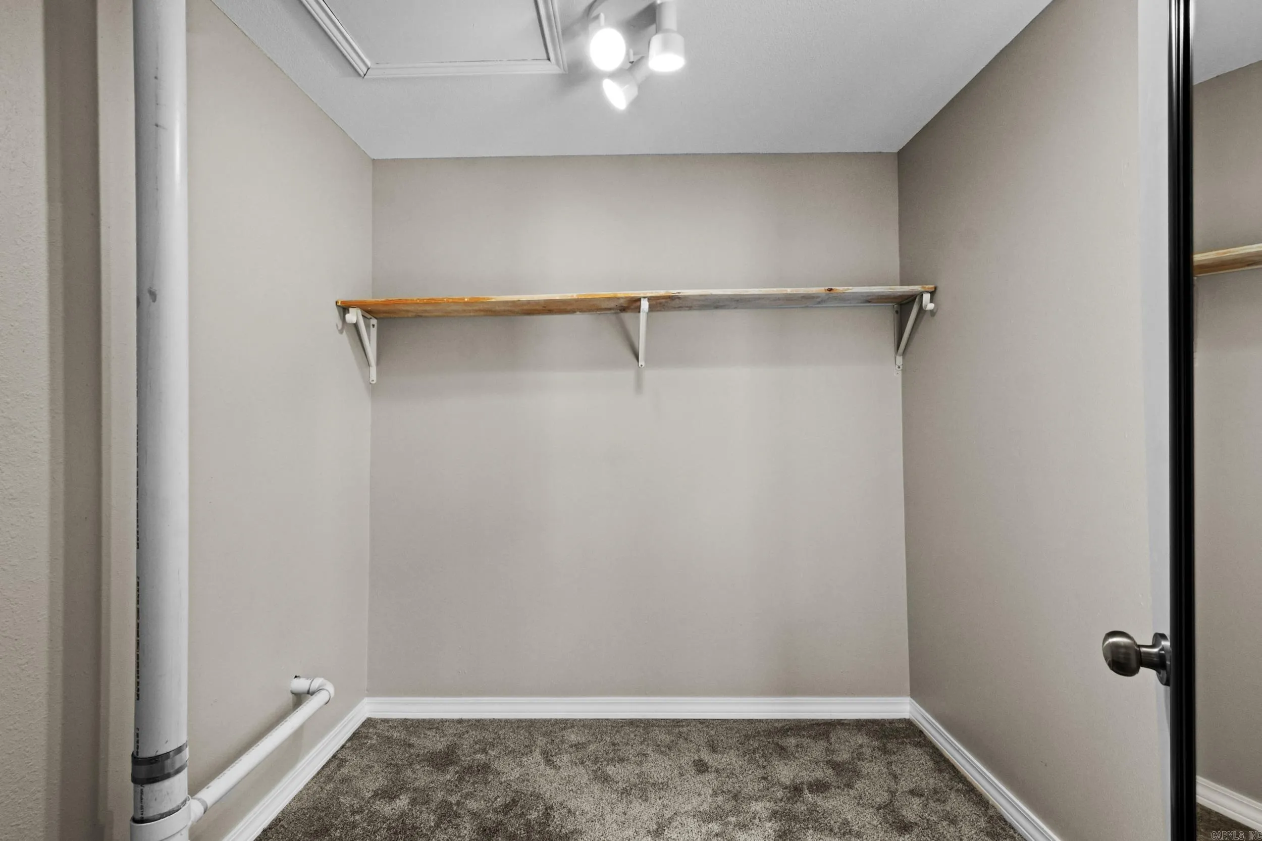 Property at 1216  Wade - Image 23