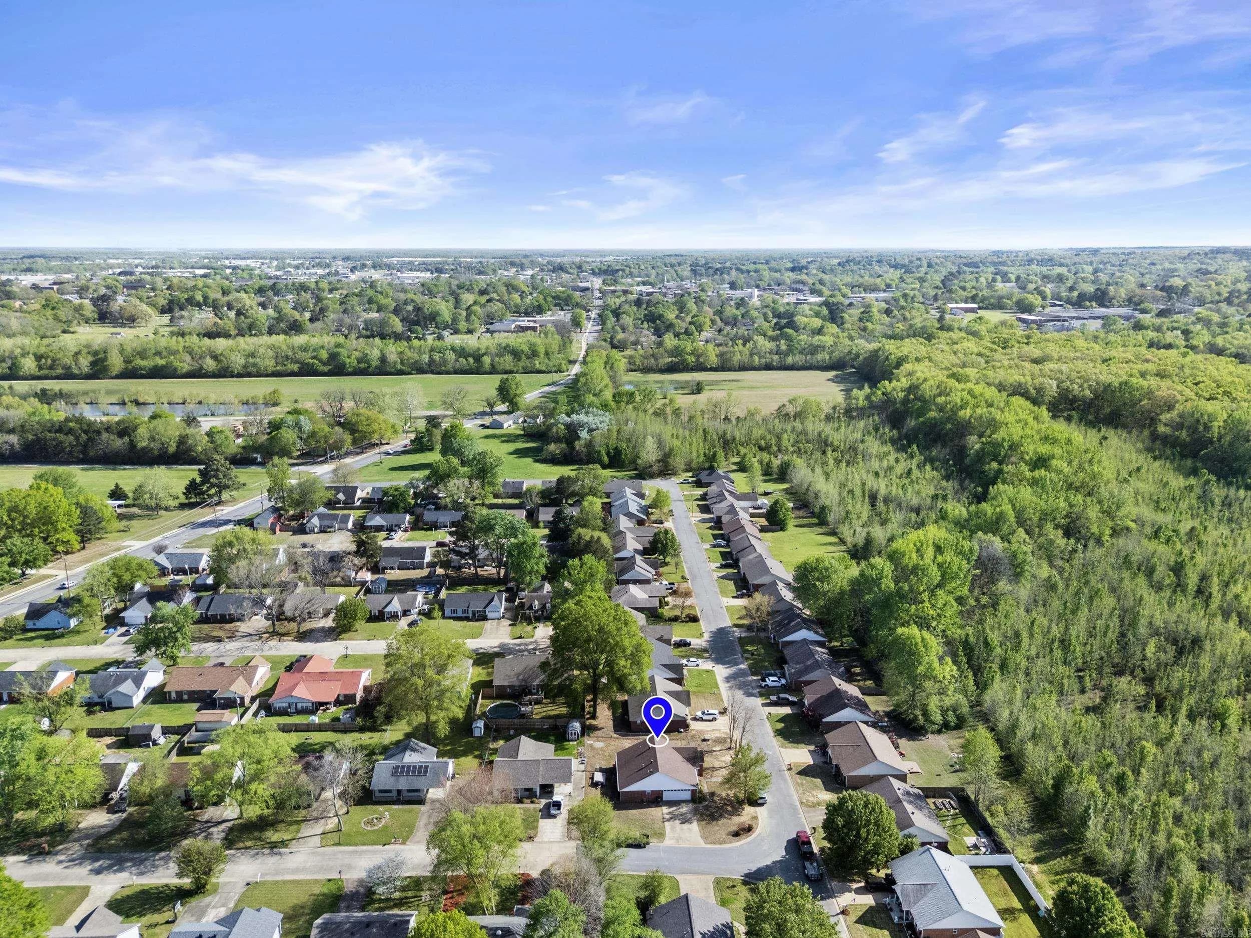 Property at 106  Lelia - Image 23