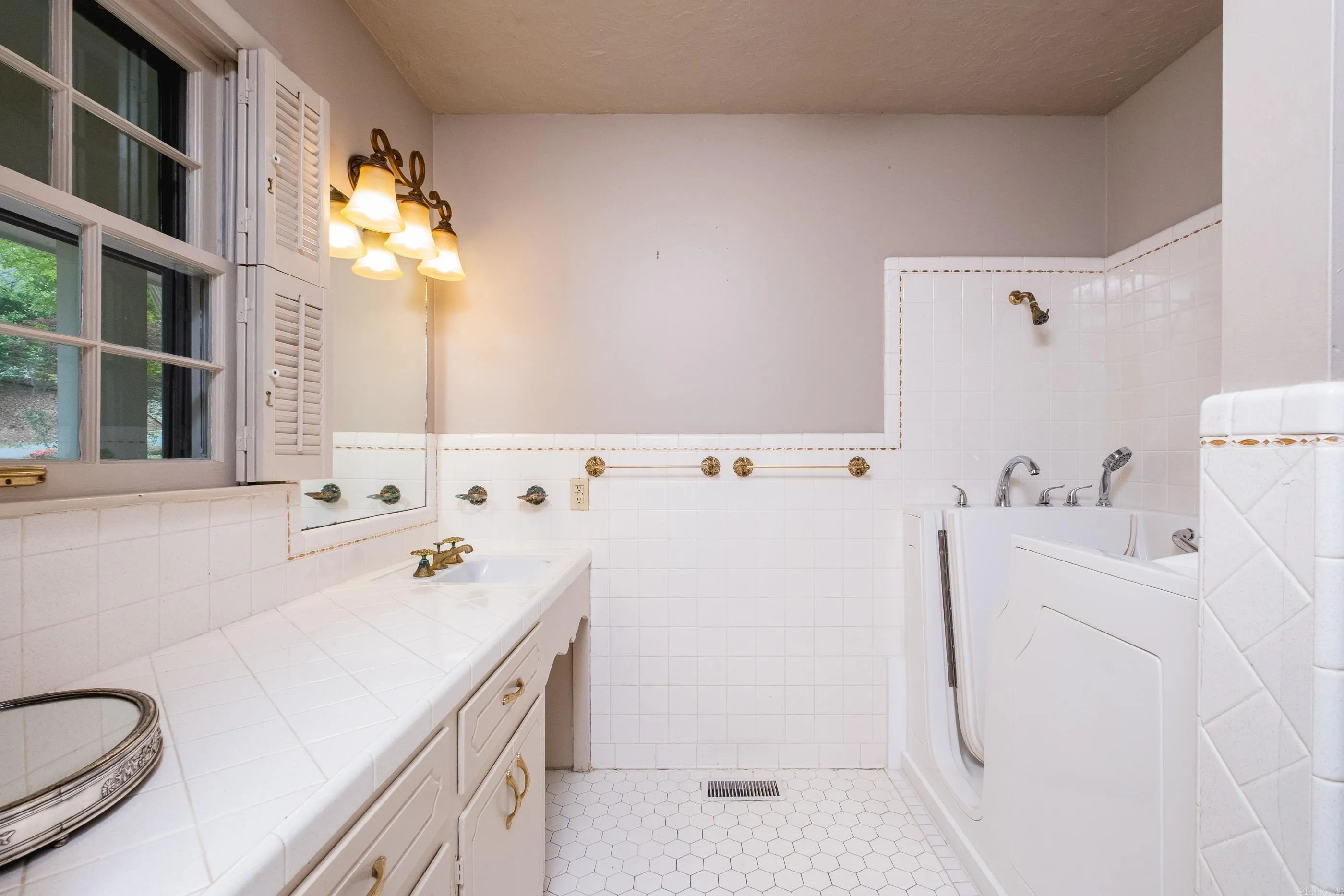 Property at 6  Berwyn drive - Image 38