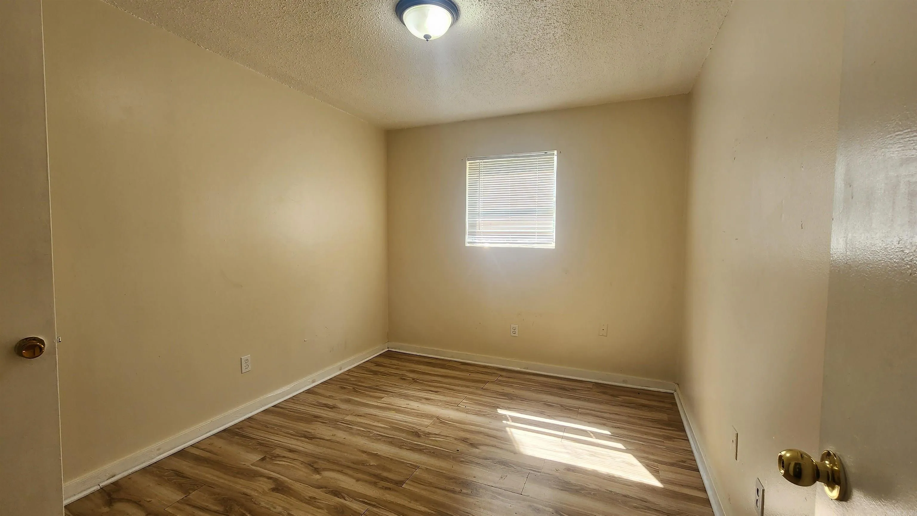 Property at 6003-6005  Windham - Image 12
