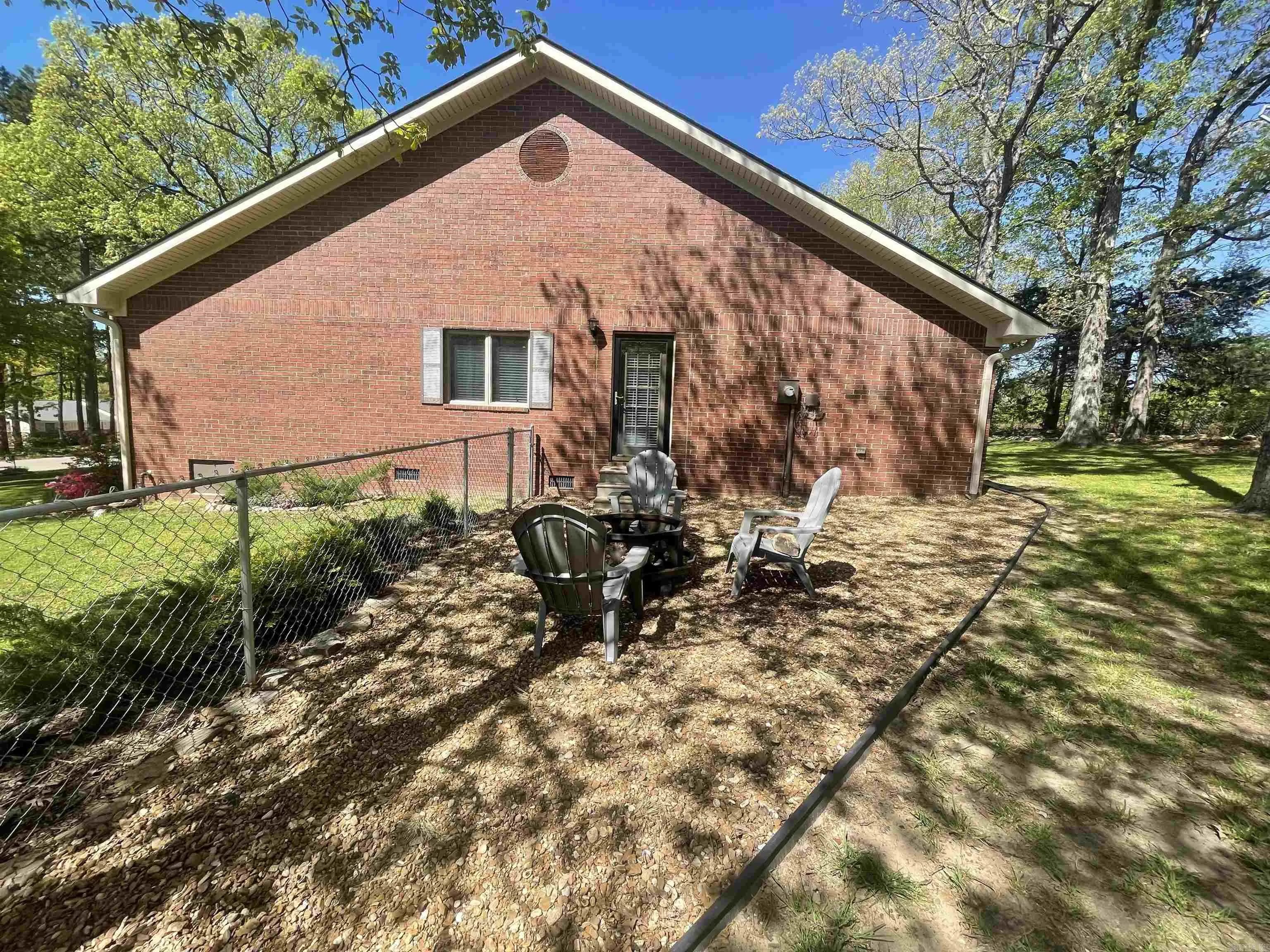 Property at 1005  Briarwood street - Image 30