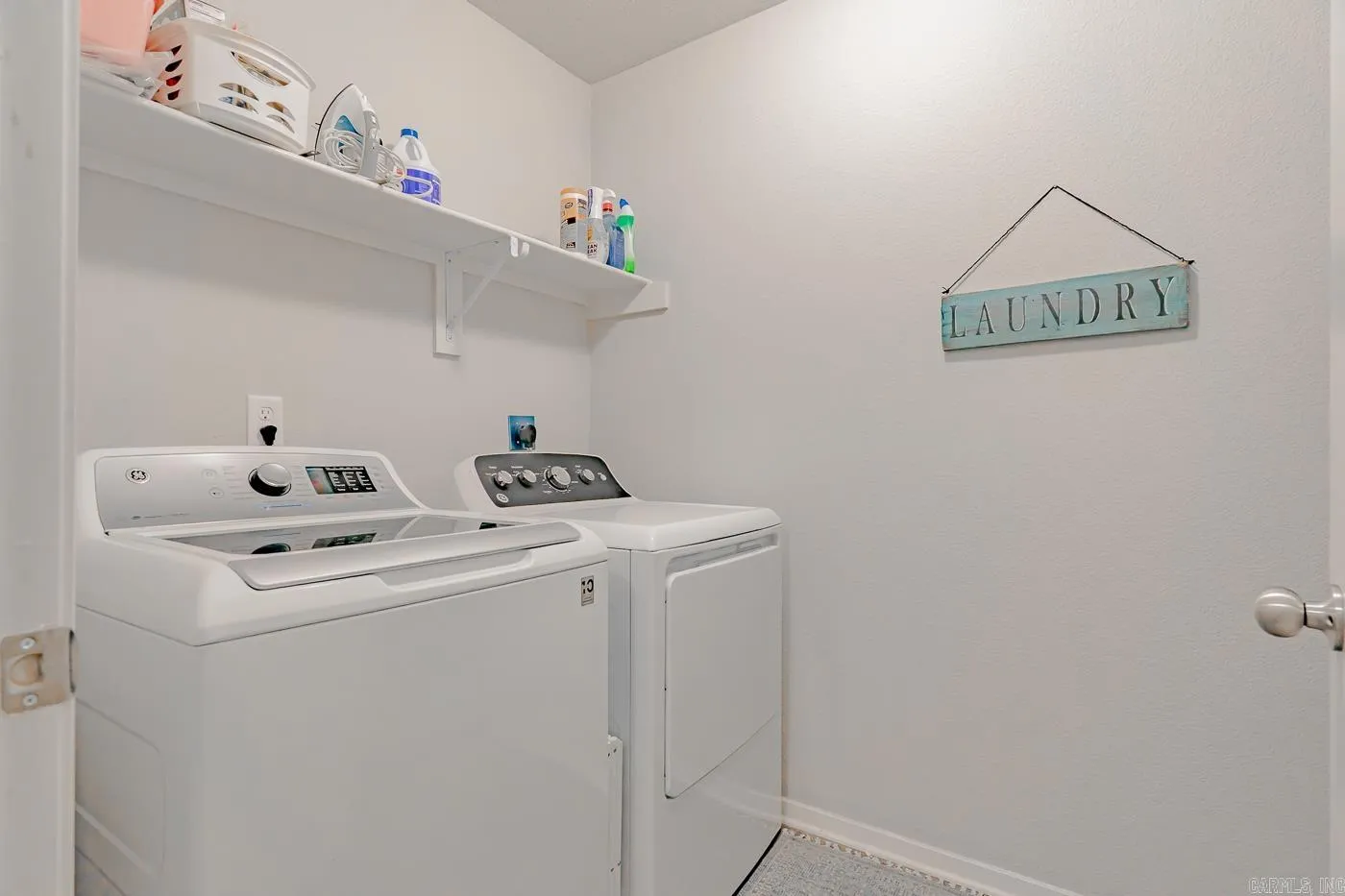Property at 5804  Wendy - Image 15