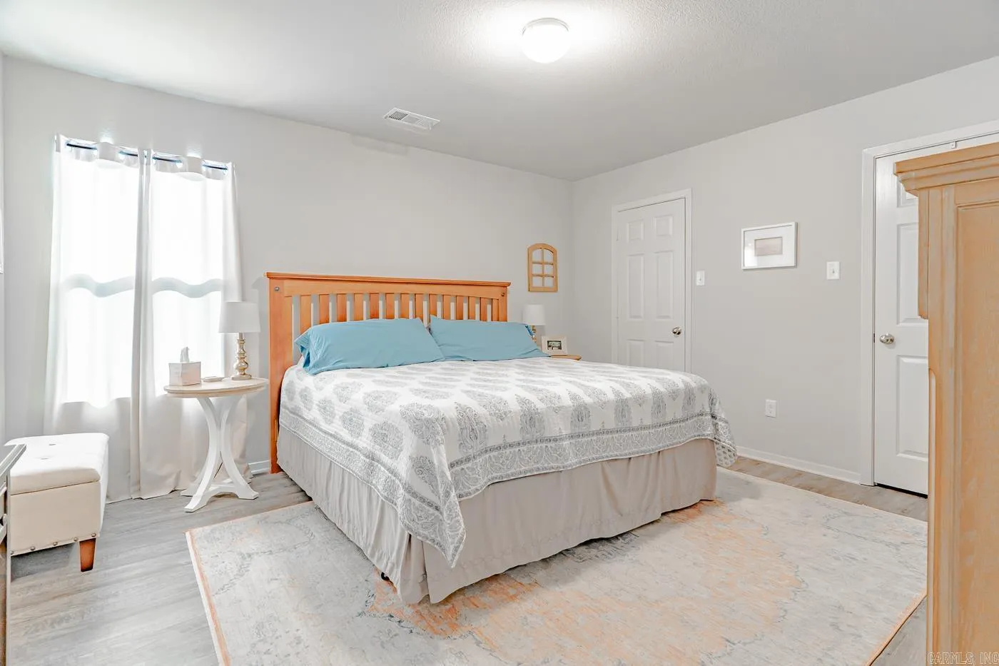 Property at 5804  Wendy - Image 11