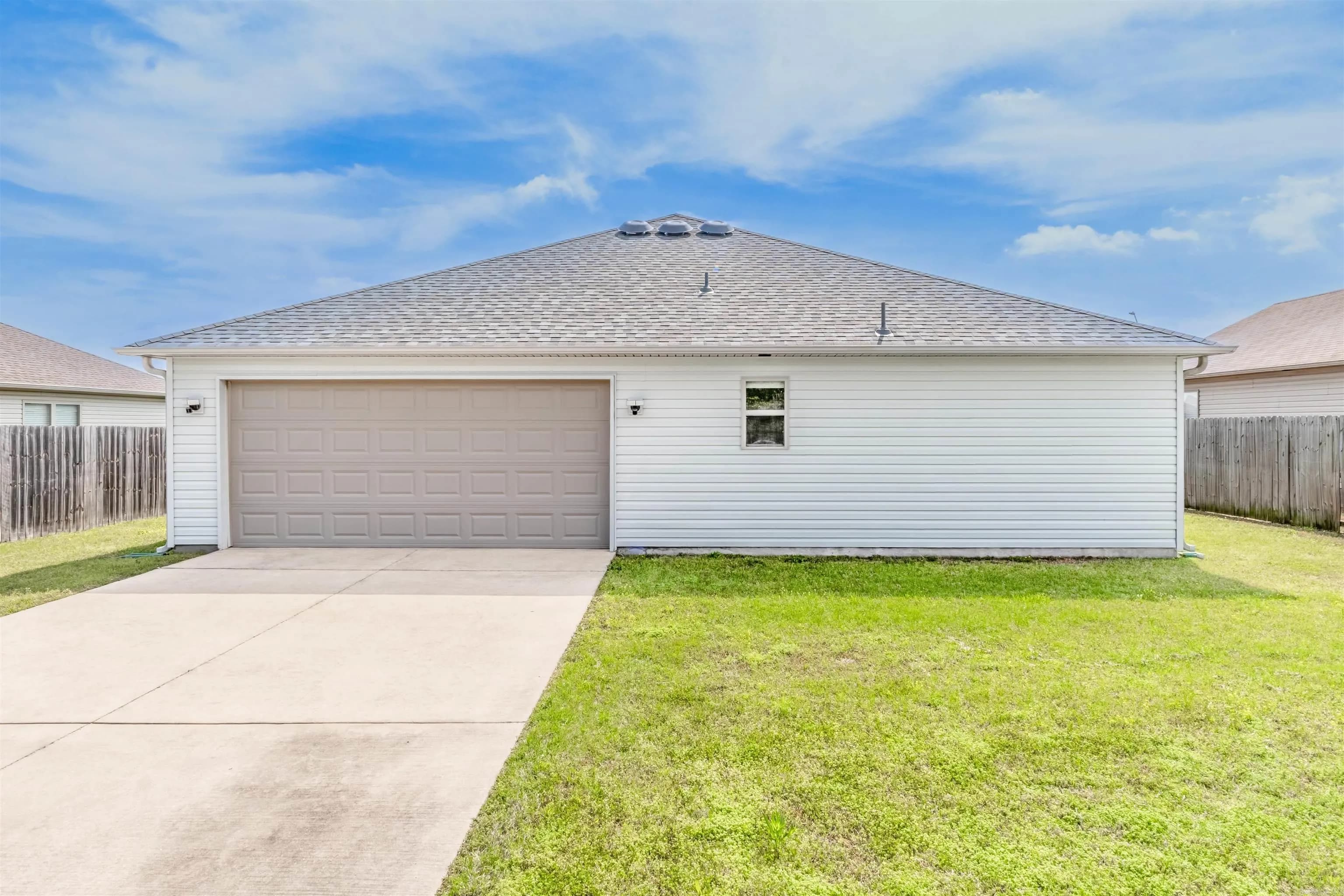 Property at 9605  Northbrook - Image 36