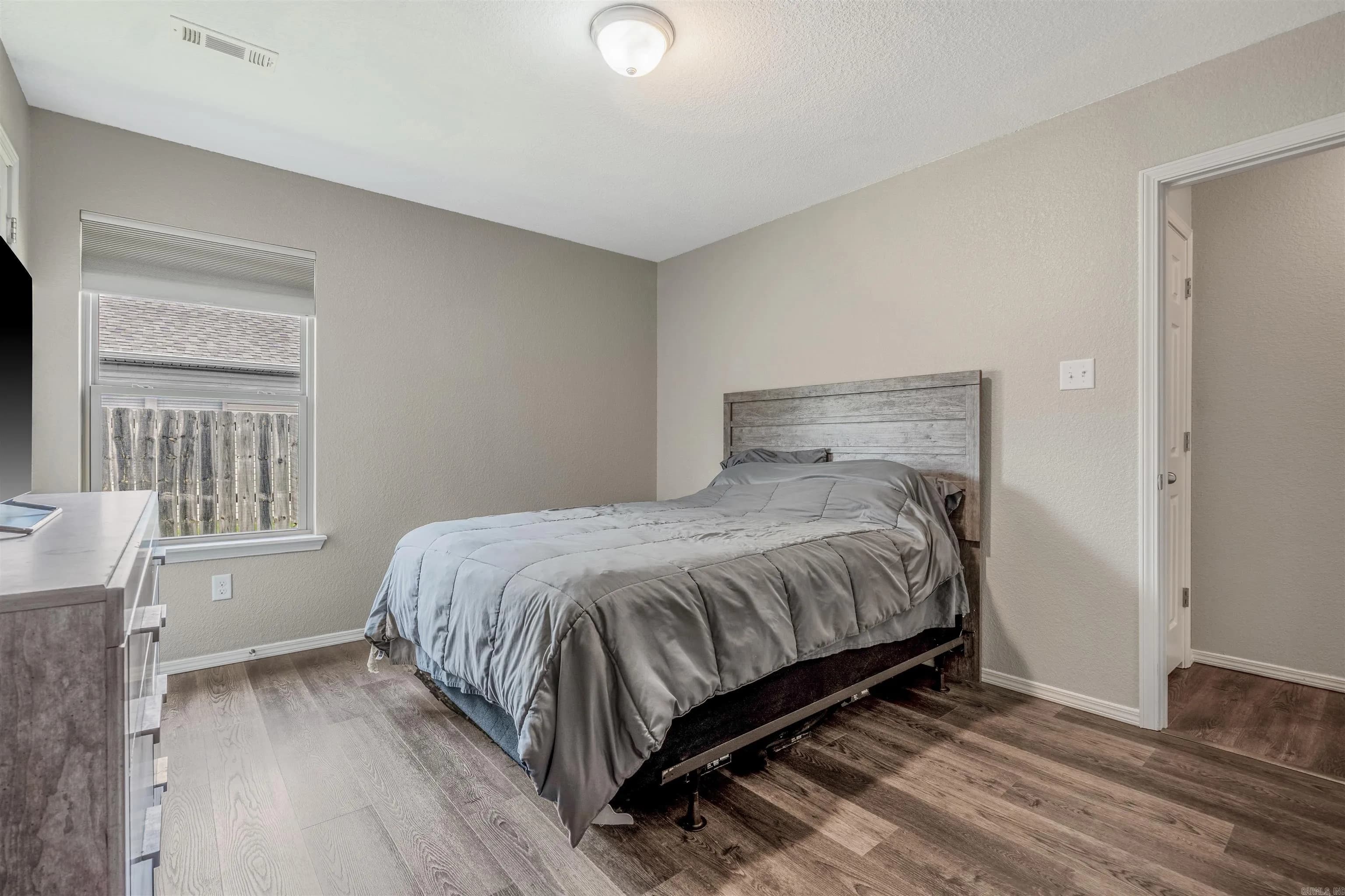 Property at 9605  Northbrook - Image 32