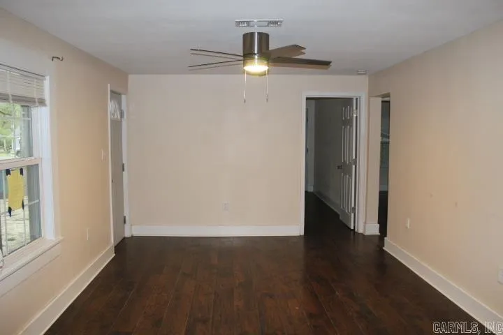 Property at 1612  Grant - Image 12