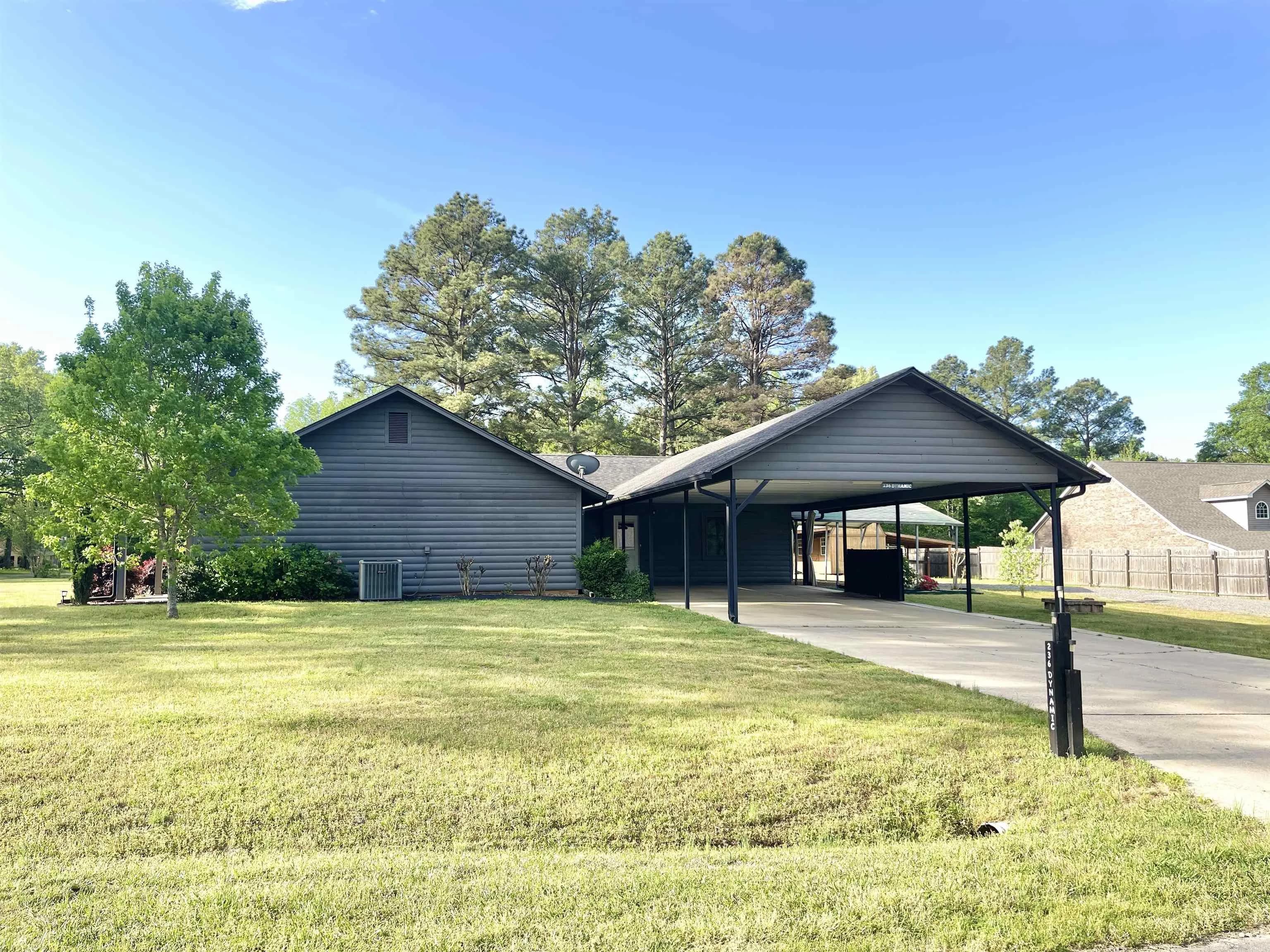 Property at 236  Dynamic st - Image 4