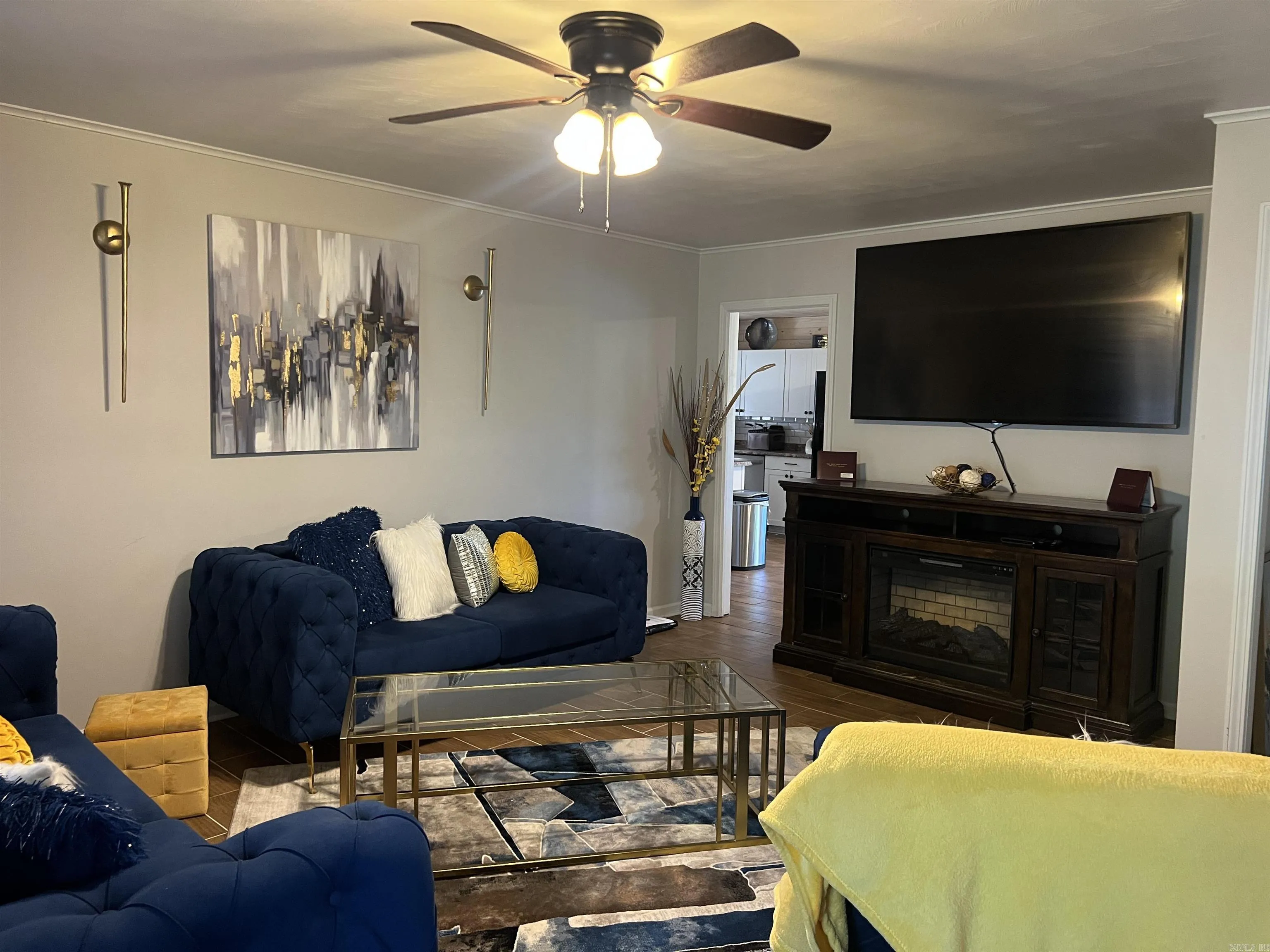 Property at 2609  Sherwood forest - Image 10