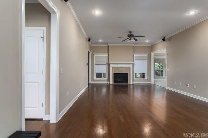 Property at 47  Bristol court - Image 5