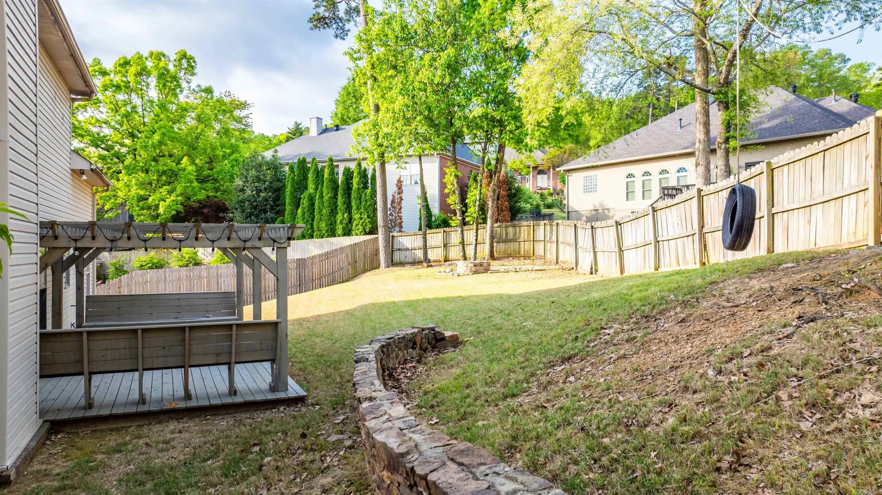 Property at 9  Cypress - Image 35
