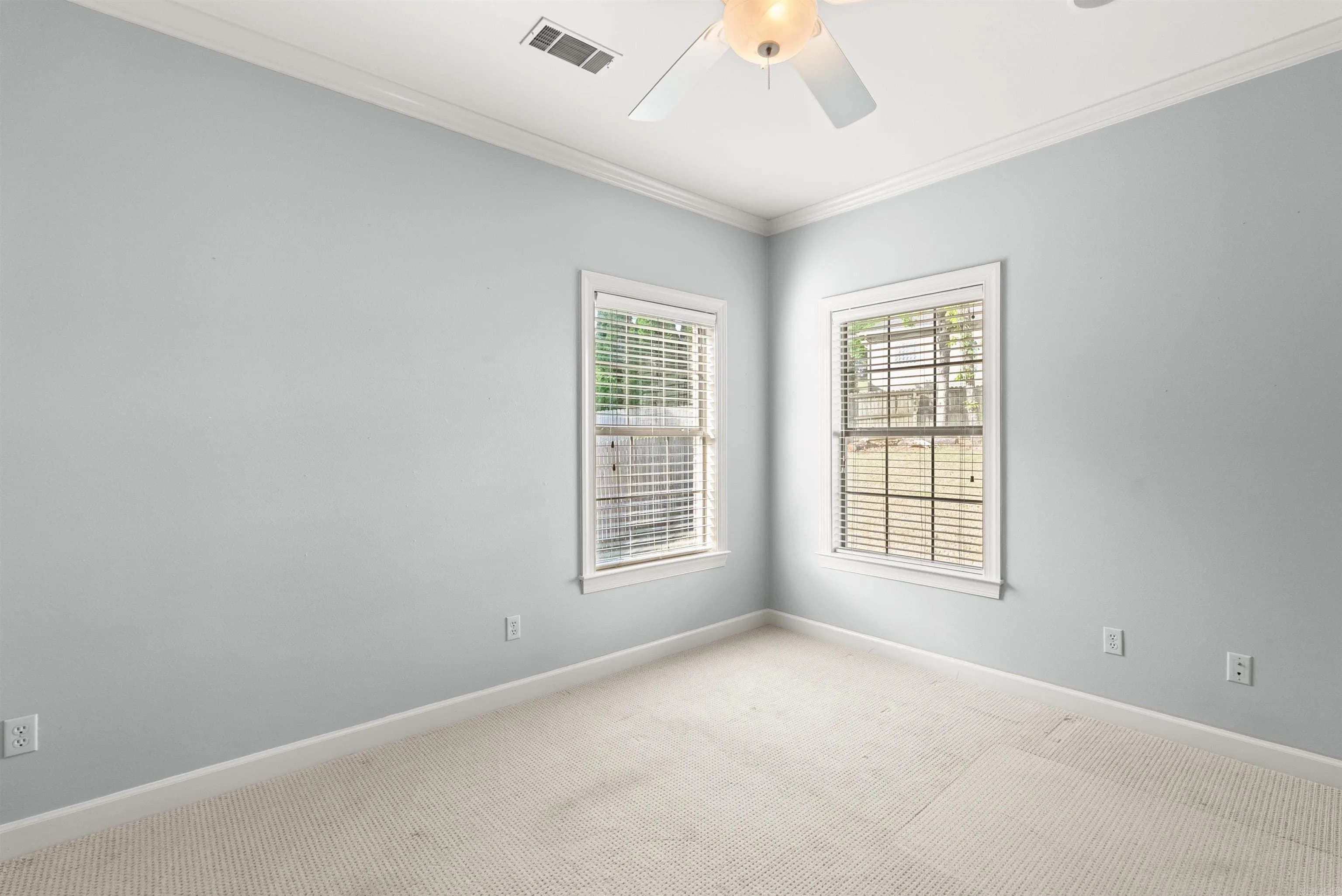 Property at 9  Cypress - Image 15