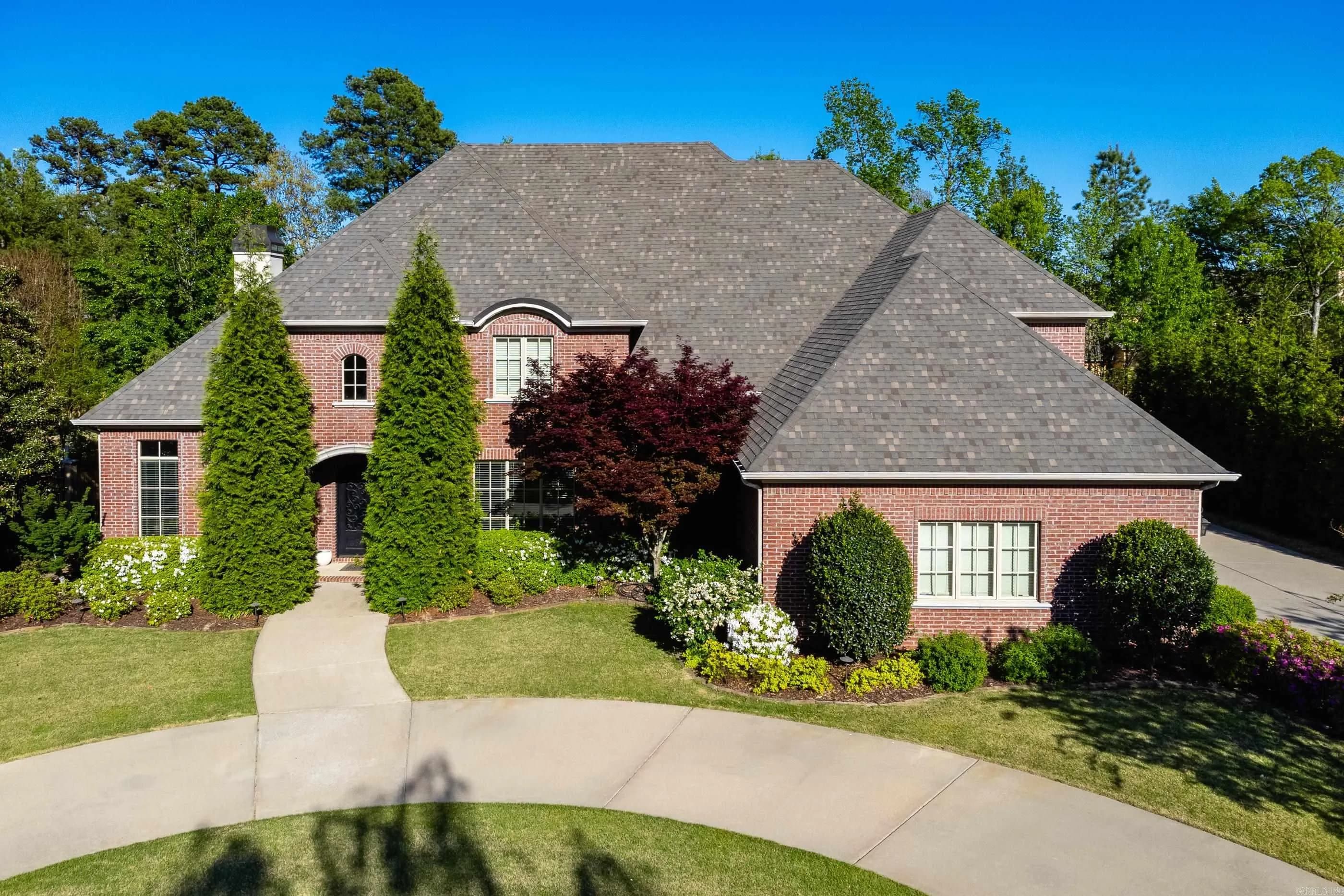 Property at 16  Orle - Image 1