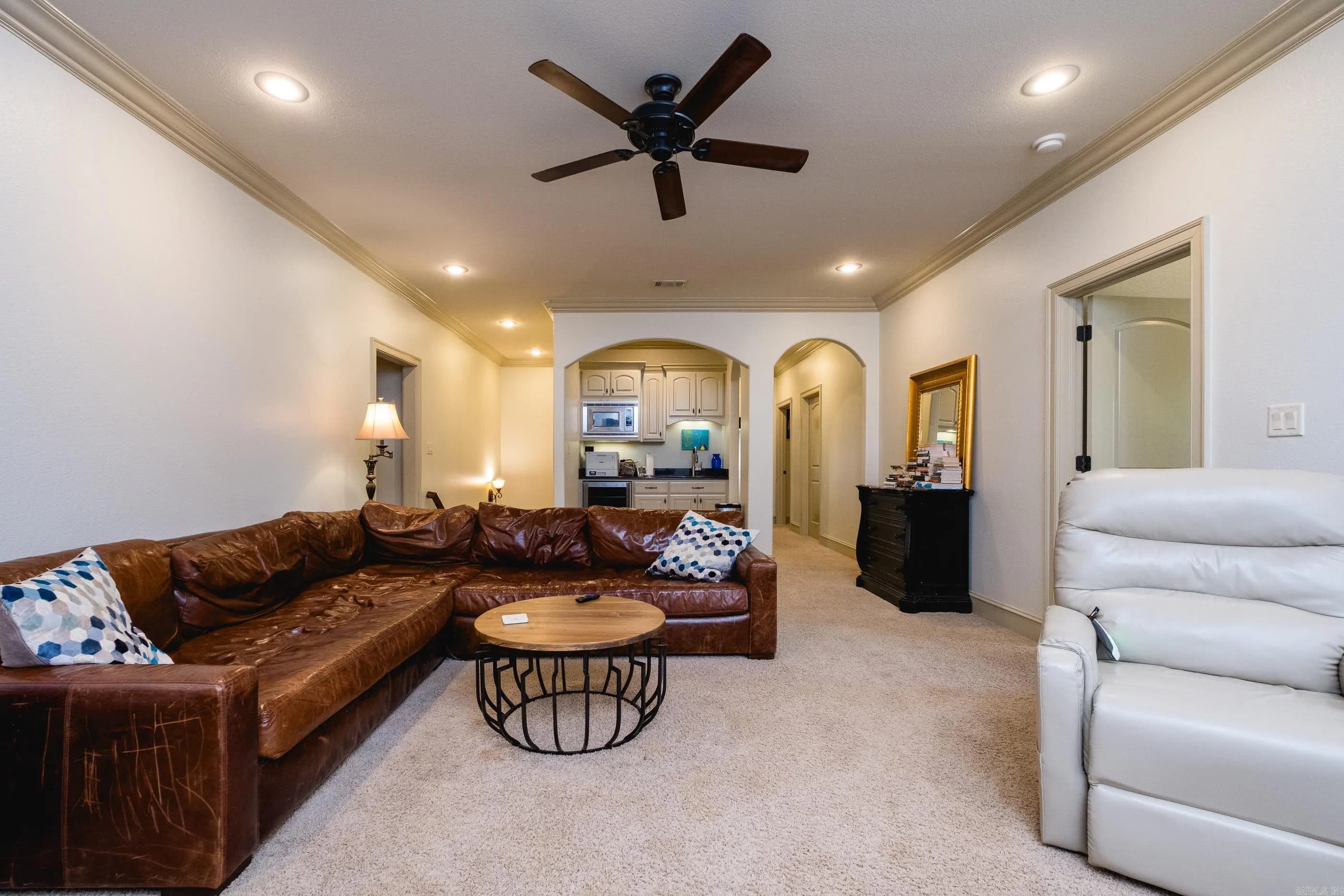 Property at 16  Orle - Image 35