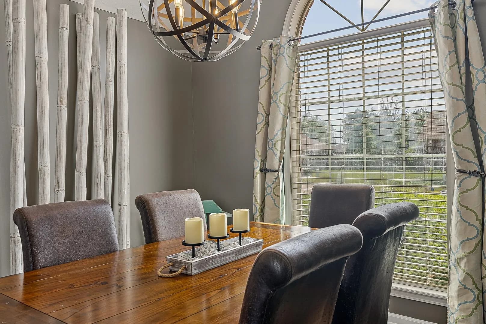 Property at 3101  Canterbury - Image 18