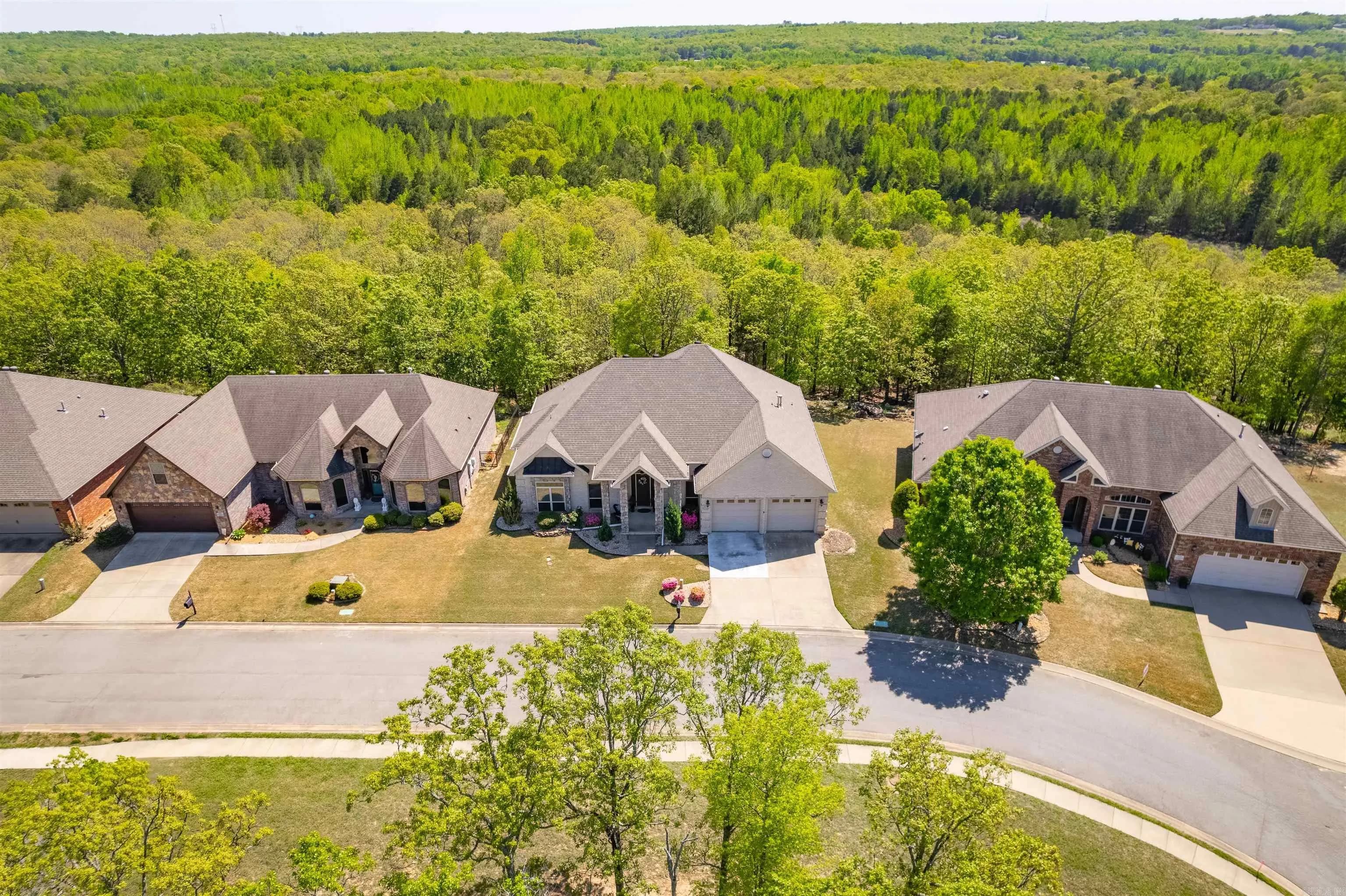 Property at 407  Cobblestone dr - Image 3