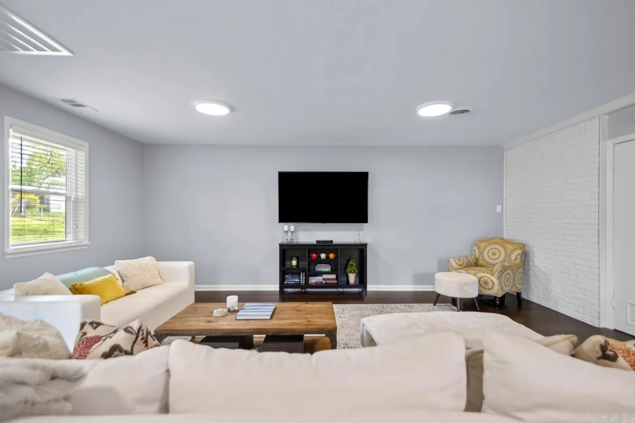 Property at 6808  Sandpiper - Image 18