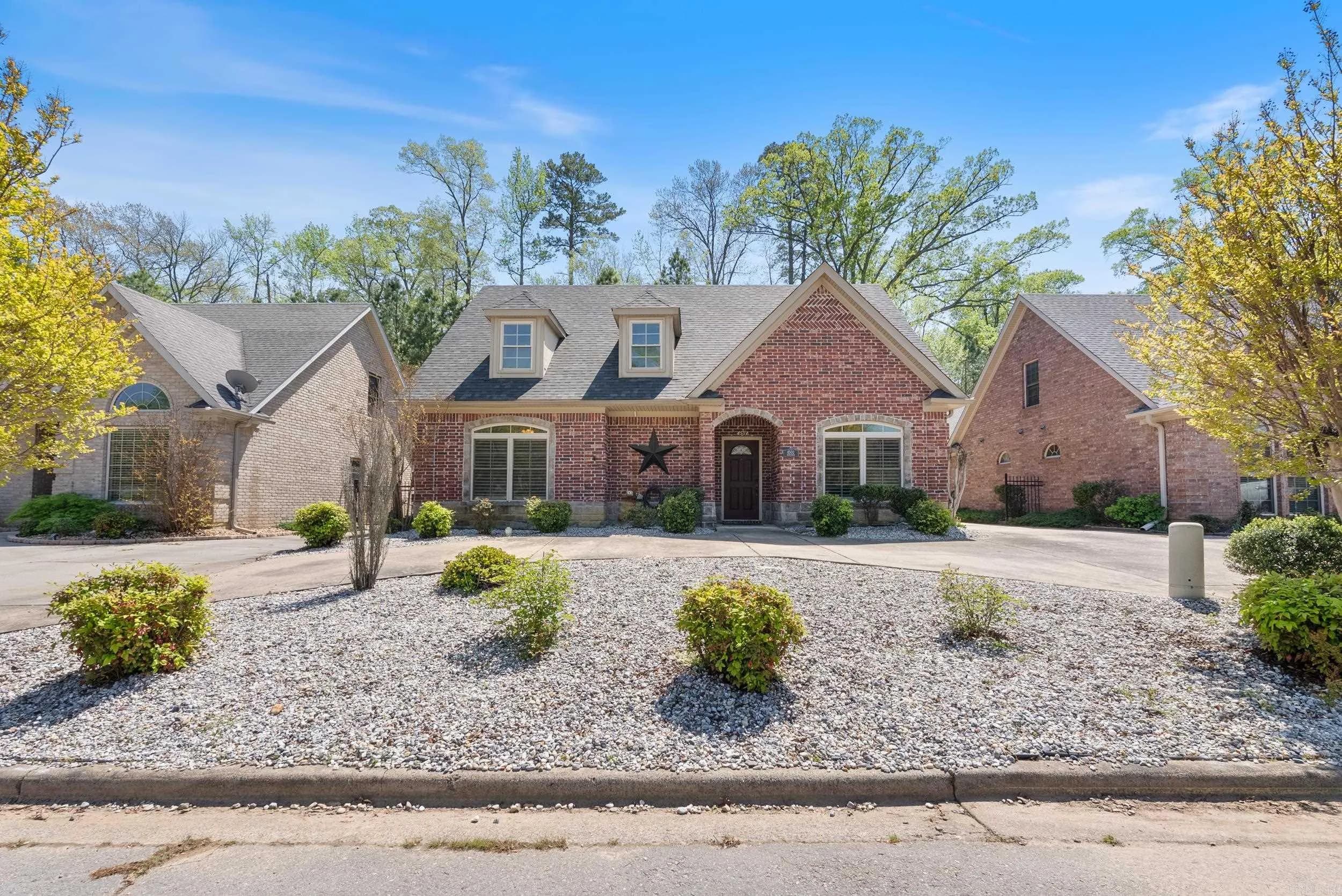 Property at 4503  Boardwalk - Image 4